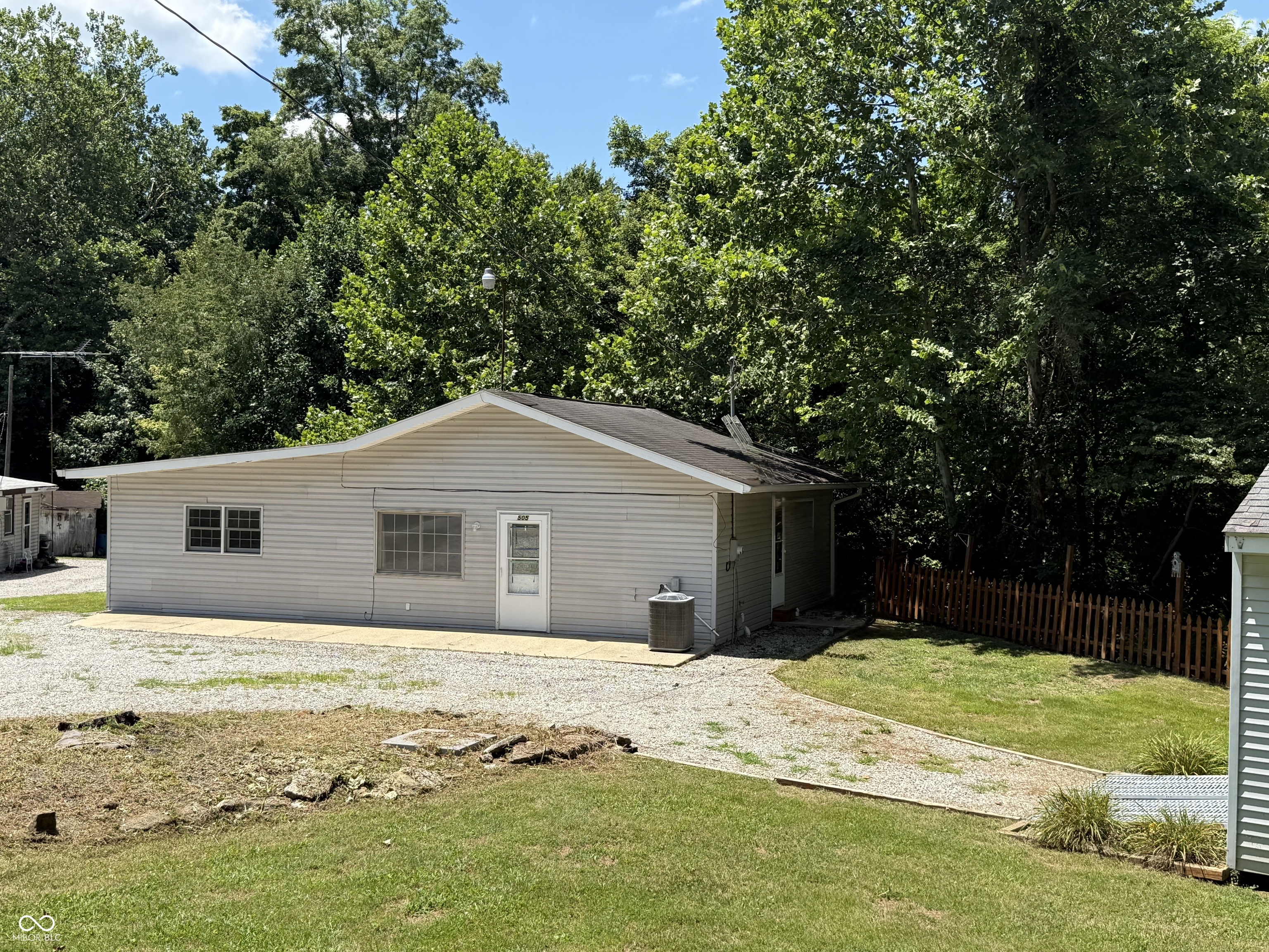 Homes for sale in North Vernon, IN | 505 N County Road 25 E, North Vernon, IN 47265 | MLS# 22114096