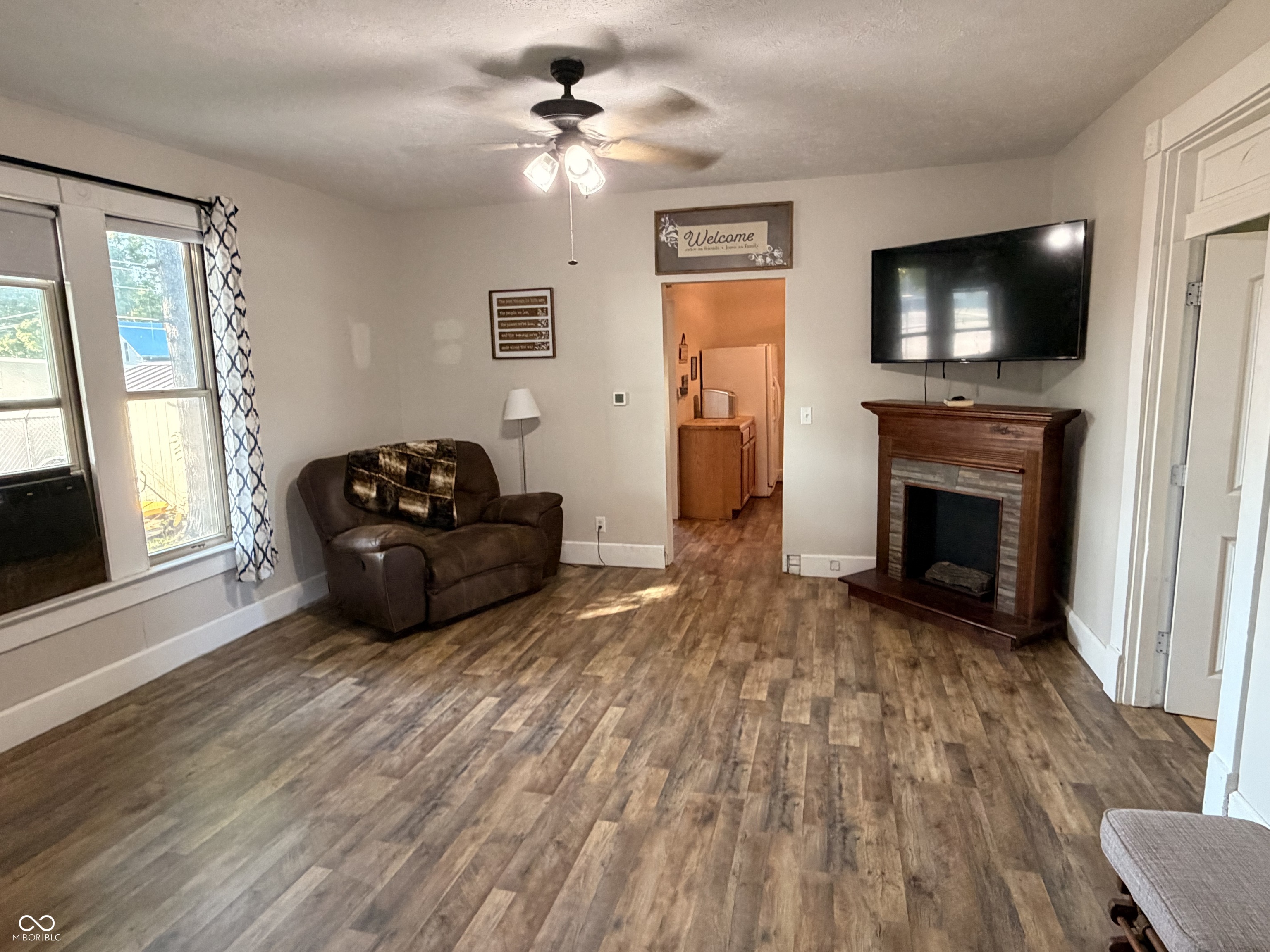 Homes for sale in Elizabethtown, IN | 102 Railroad St, Elizabethtown, IN 47232 | MLS# 22114203