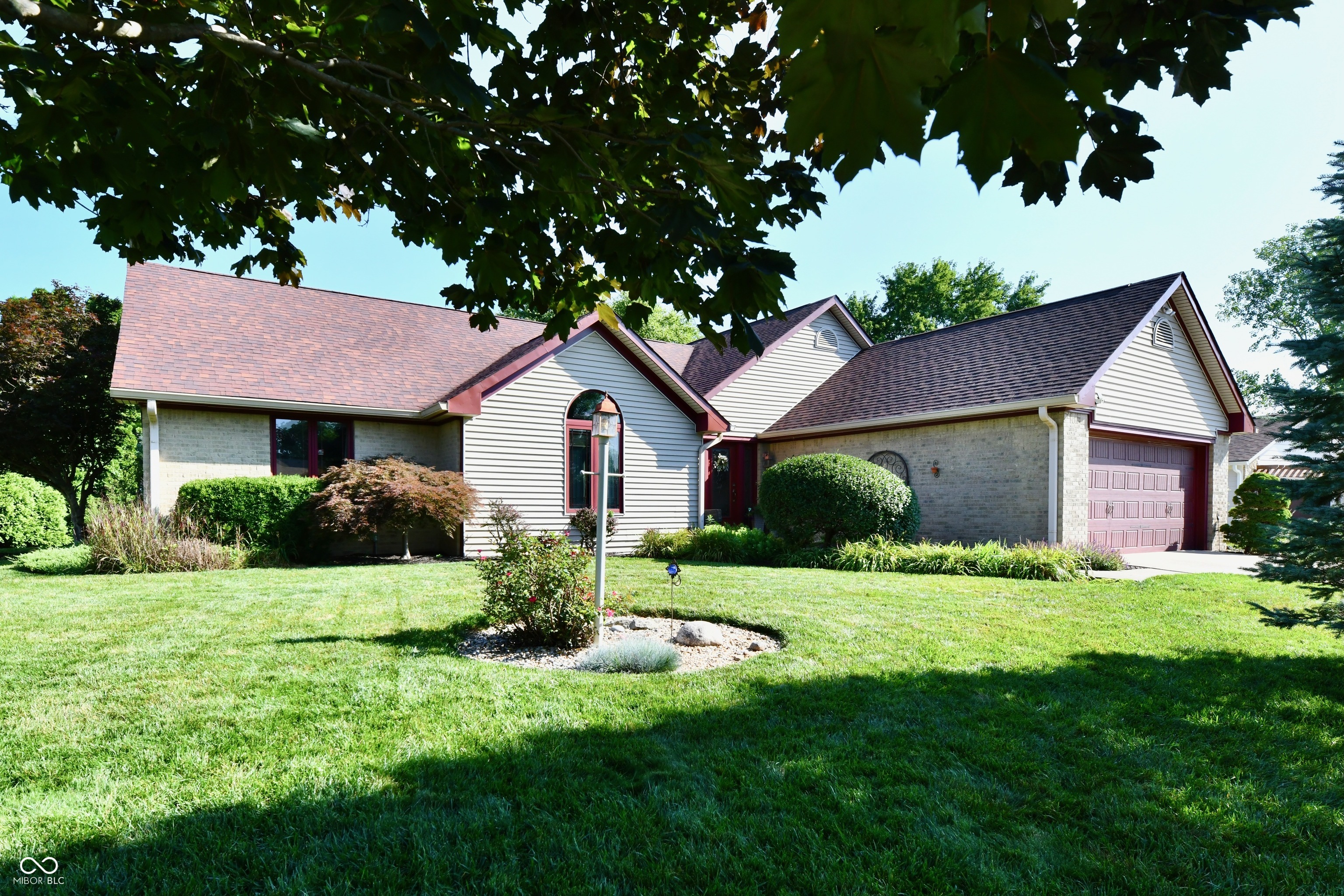 1st image of 5006 Essex Dr, Carmel, IN 46033 | MLS# 22114222