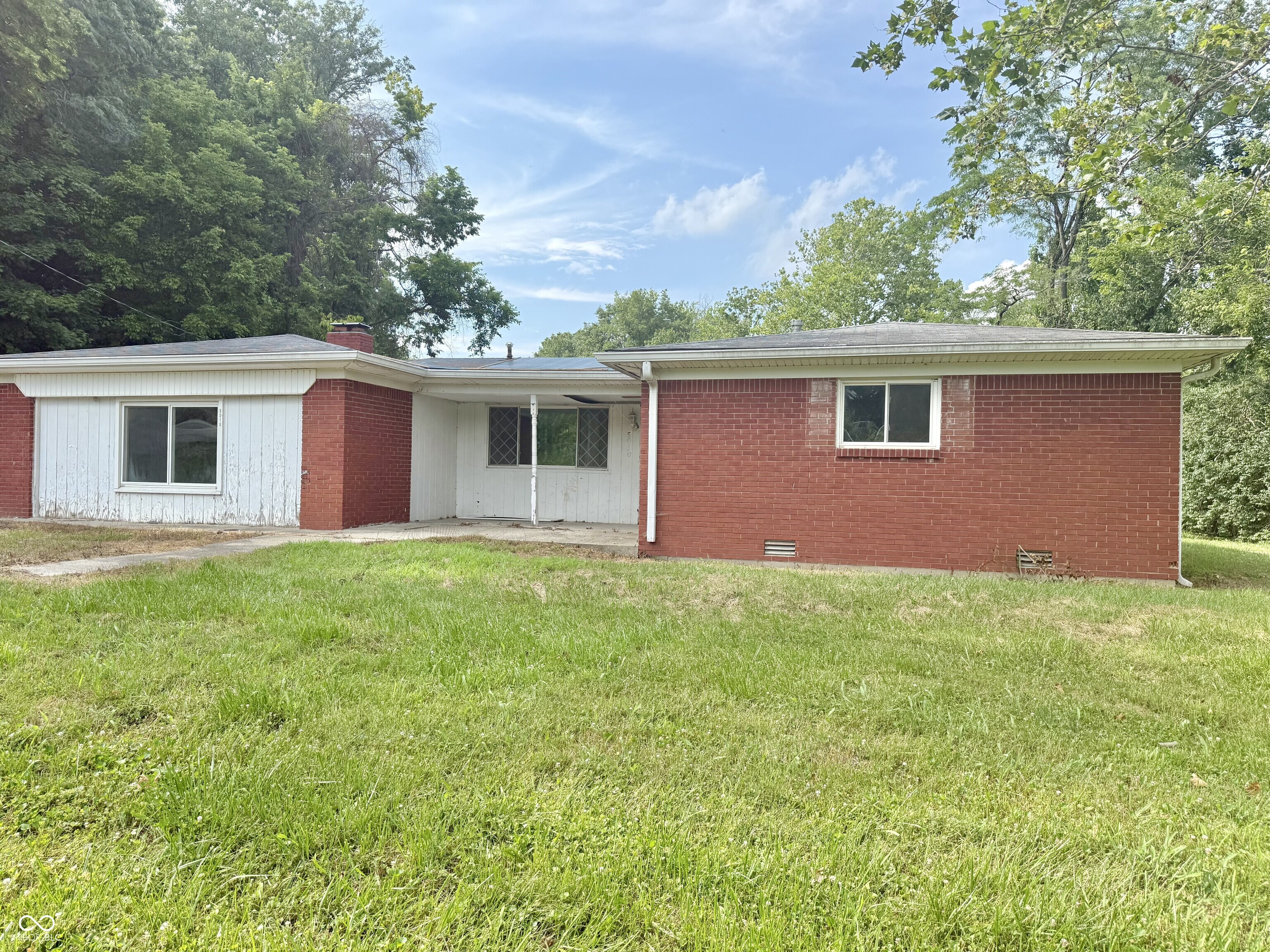 3rd image of 5016 Olive Branch Rd, Greenwood, IN 46143 | MLS# 22114234