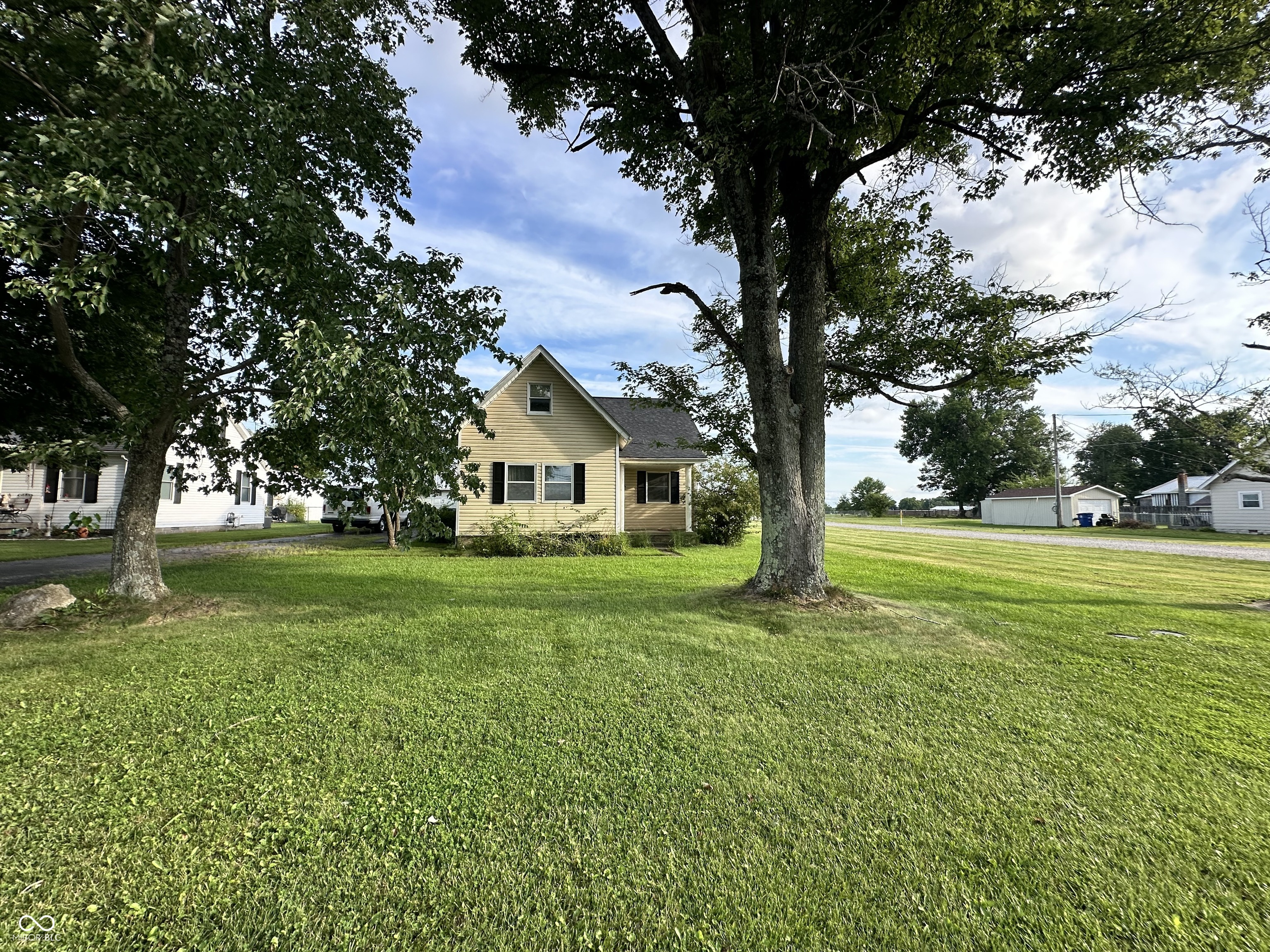 Homes for sale in Austin, IN | 277 E Main St, Austin, IN 47102 | MLS# 22114338
