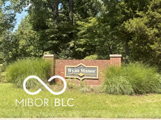 1st image of 8716 Winslow Ct, Columbus, IN 47201 | MLS# 22114375