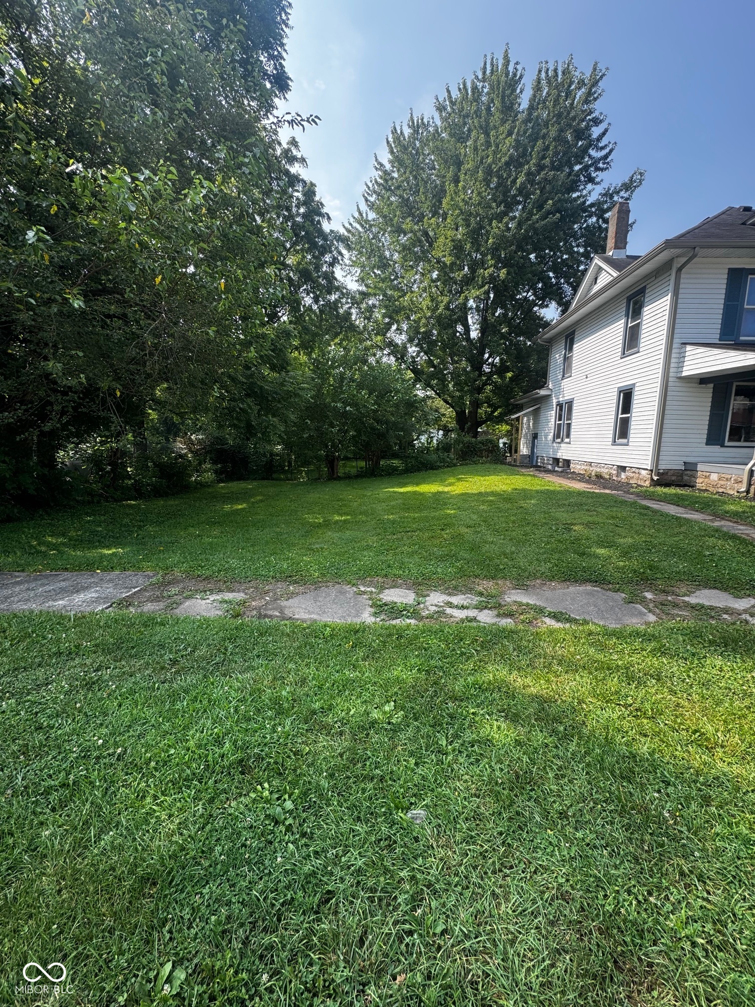 4th image of 501 E Howard St, Waveland, IN 47989 | MLS# 22114477
