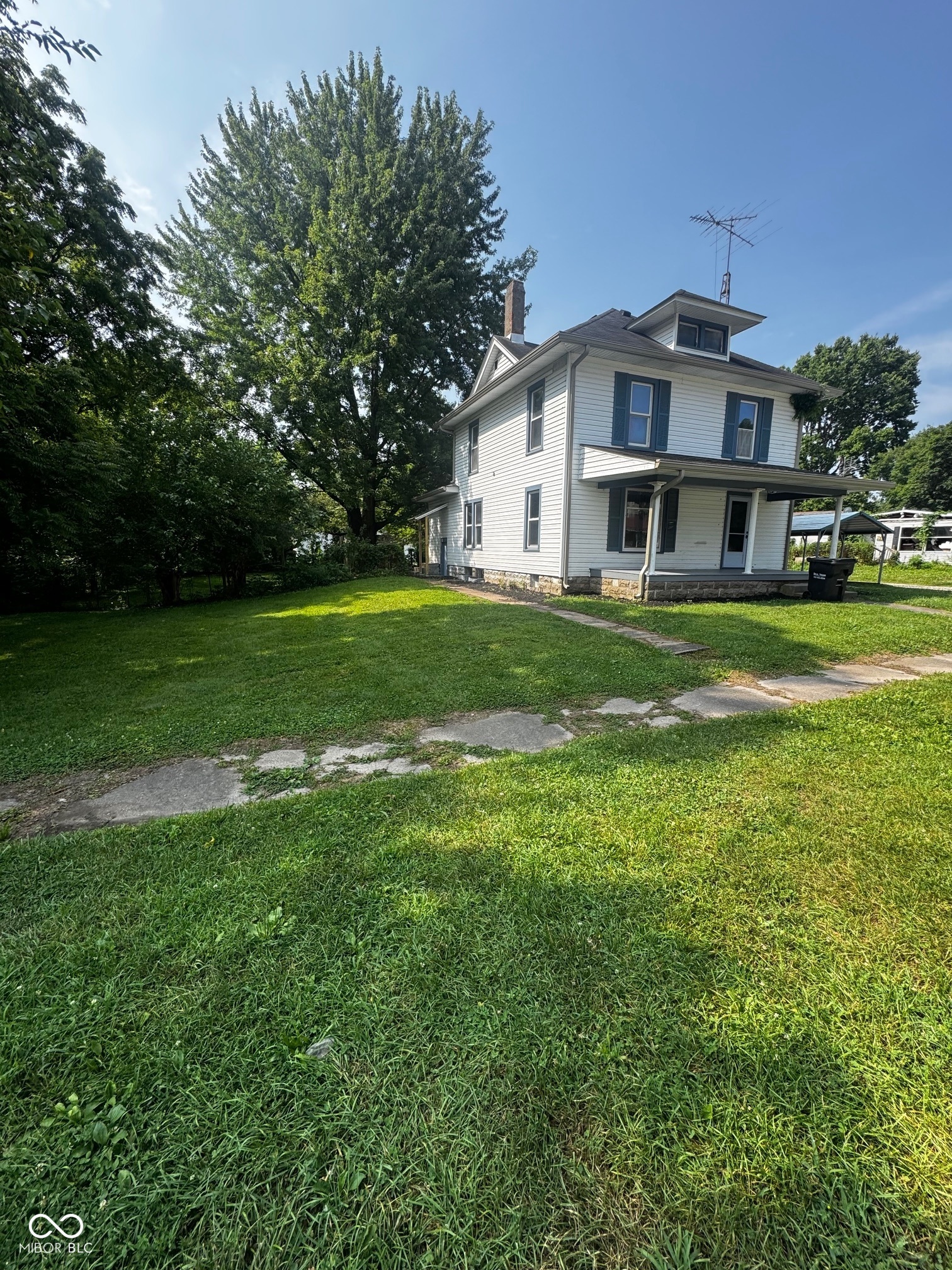 3rd image of 501 E Howard St, Waveland, IN 47989 | MLS# 22114477