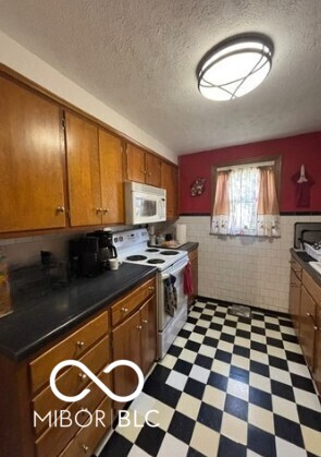 Homes for sale in Carthage, IN | 101 S Harrison St, Carthage, IN 46115 | MLS# 22114496