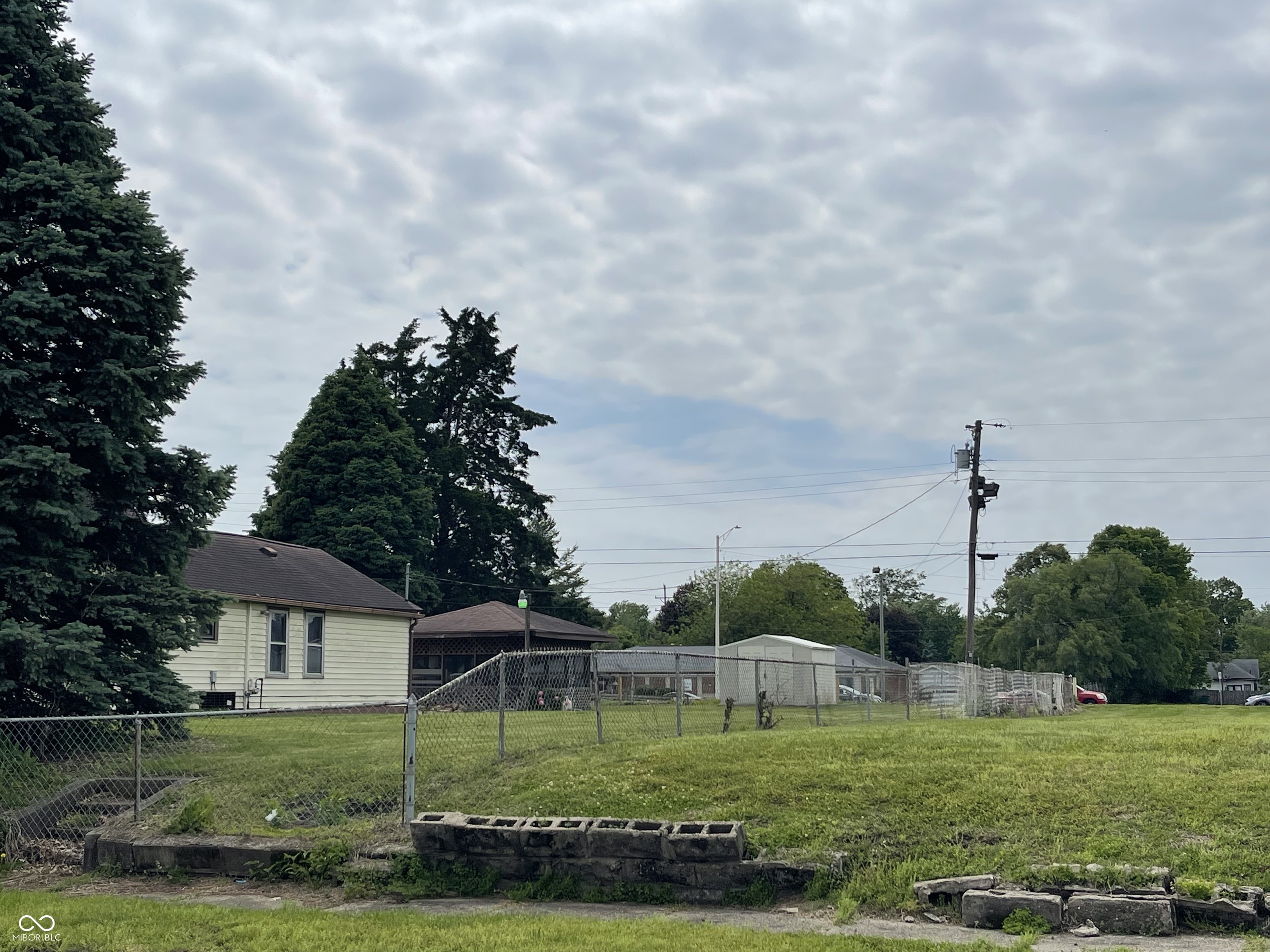 2nd image of 1614 N 4th St, Terre Haute, IN 47804 | MLS# 22114546