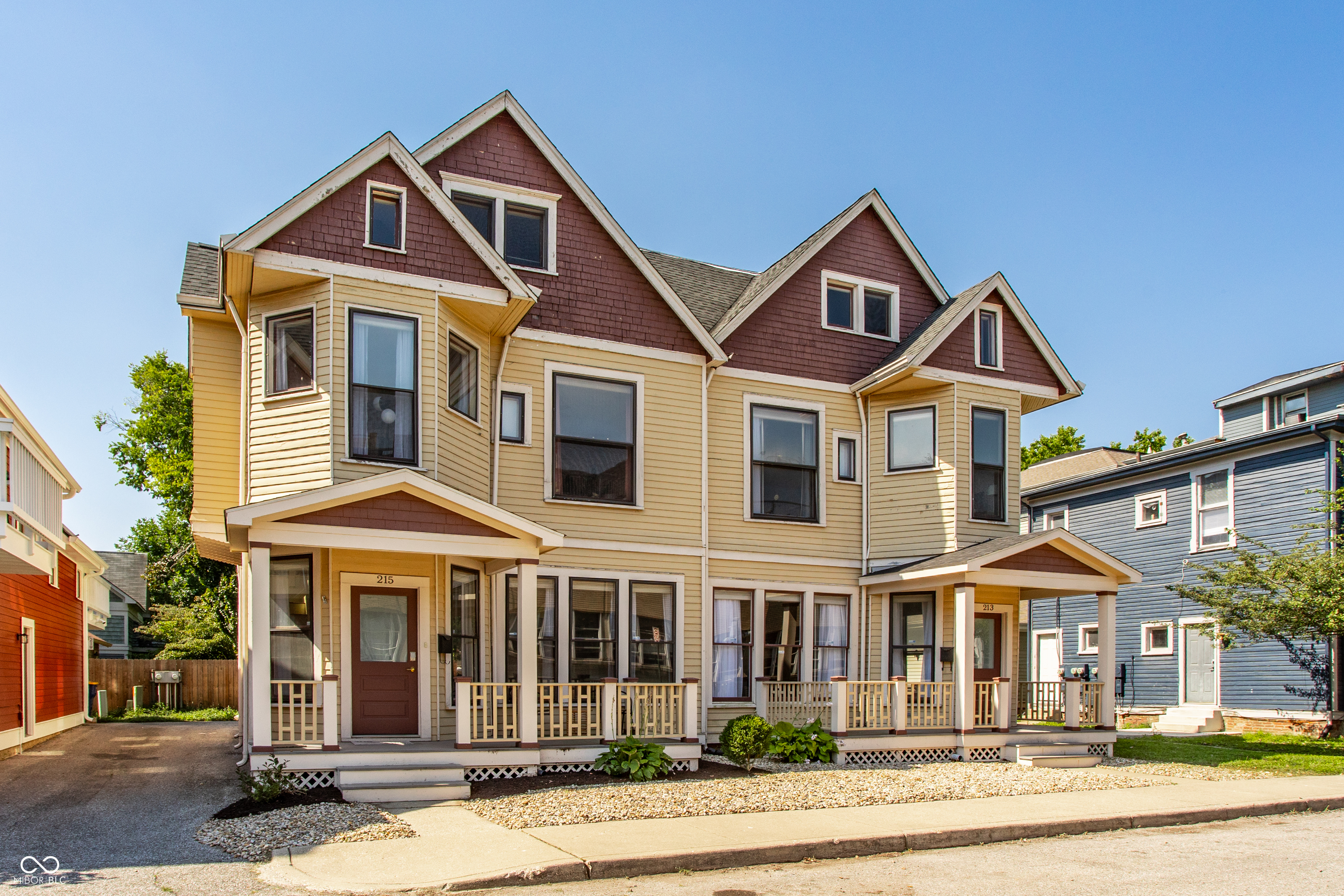 1st image of 213 215 E 15th St, Indianapolis, IN 46202 | MLS# 22114559