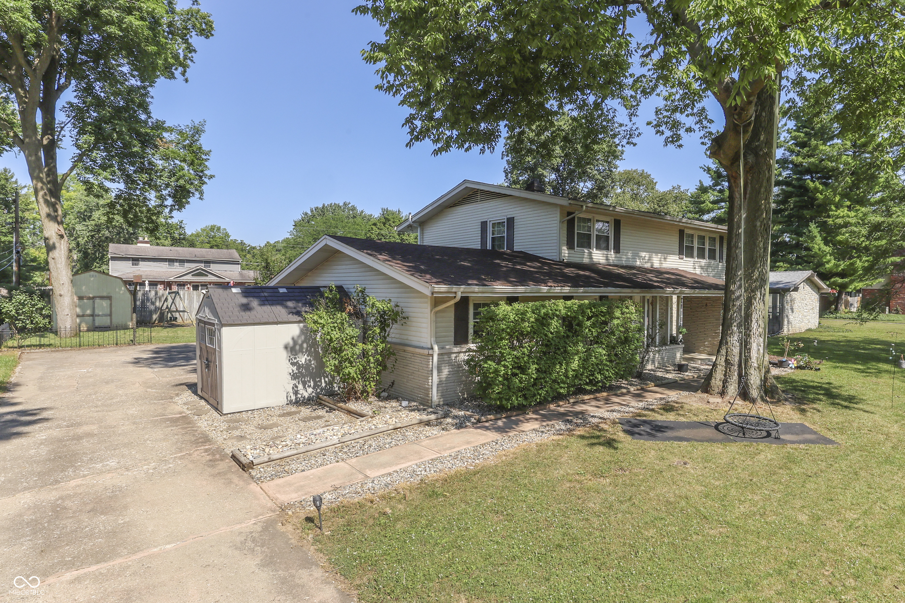 3rd image of 4206 Ridgeway Ave, Columbus, IN 47203 | MLS# 22114690