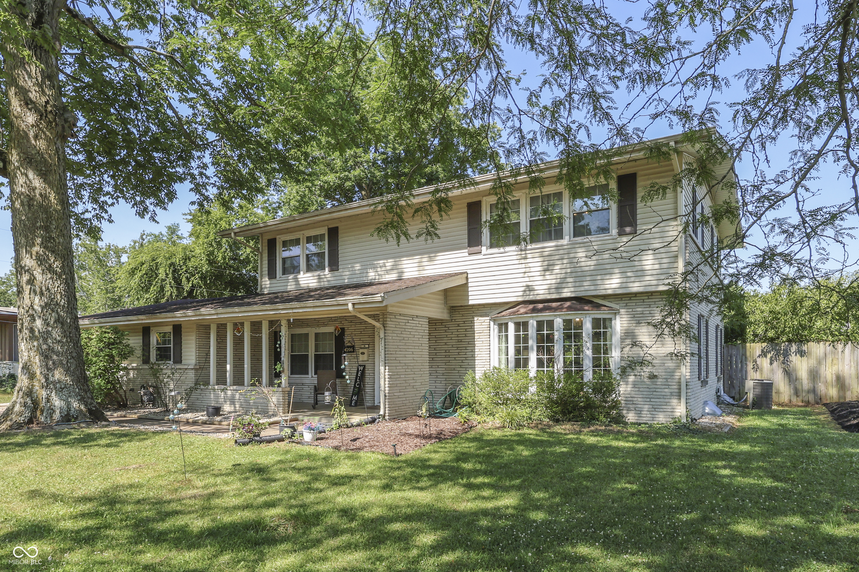 2nd image of 4206 Ridgeway Ave, Columbus, IN 47203 | MLS# 22114690