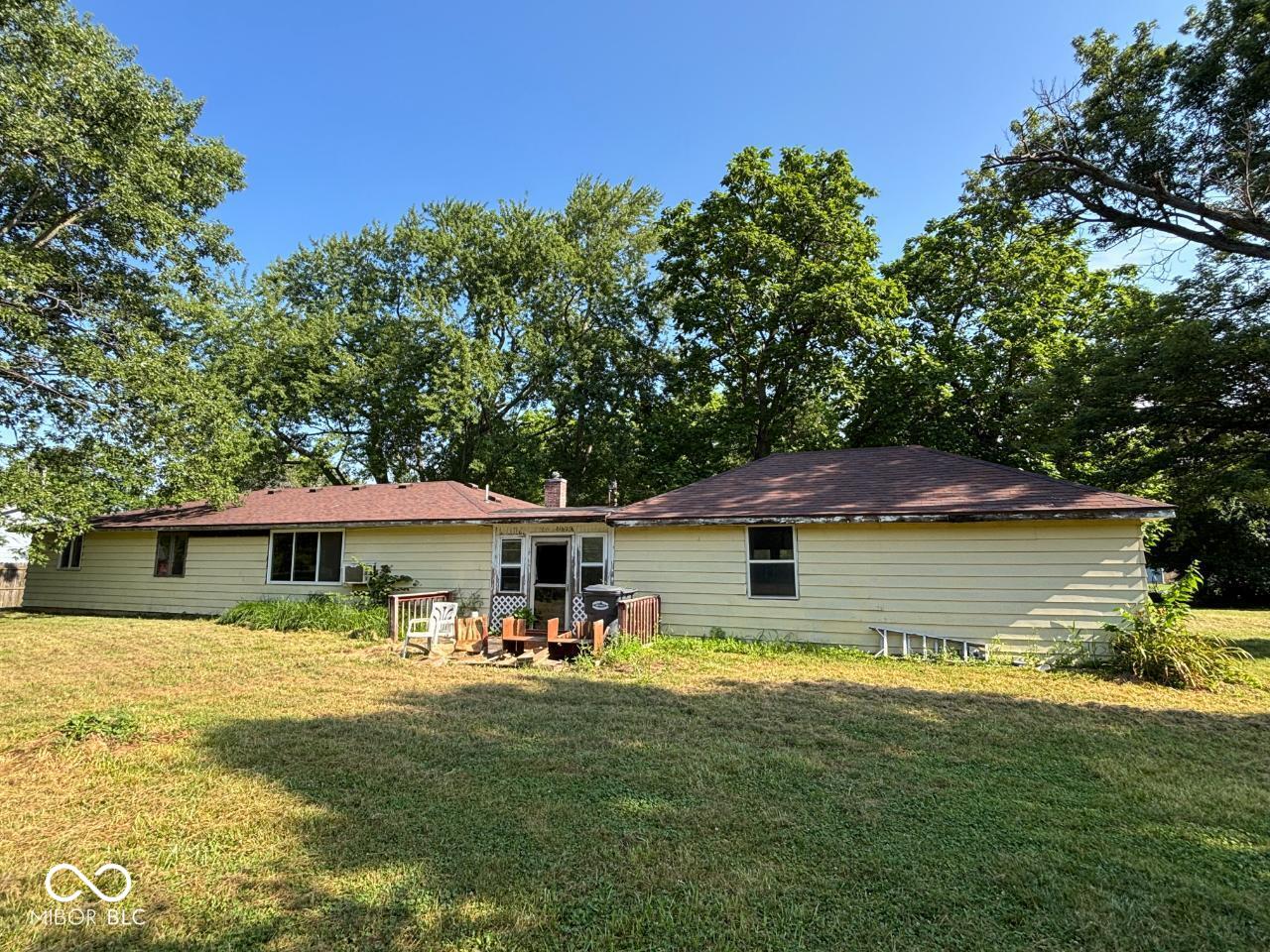 Homes for sale in Yorktown, IN | 7601 W Cornbread Rd, Yorktown, IN 47396 | MLS# 22114697