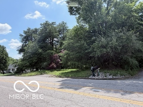 Homes for sale in Evansville, IN | 609 S Boehne Camp Rd, Evansville, IN 47712 | MLS# 22114739