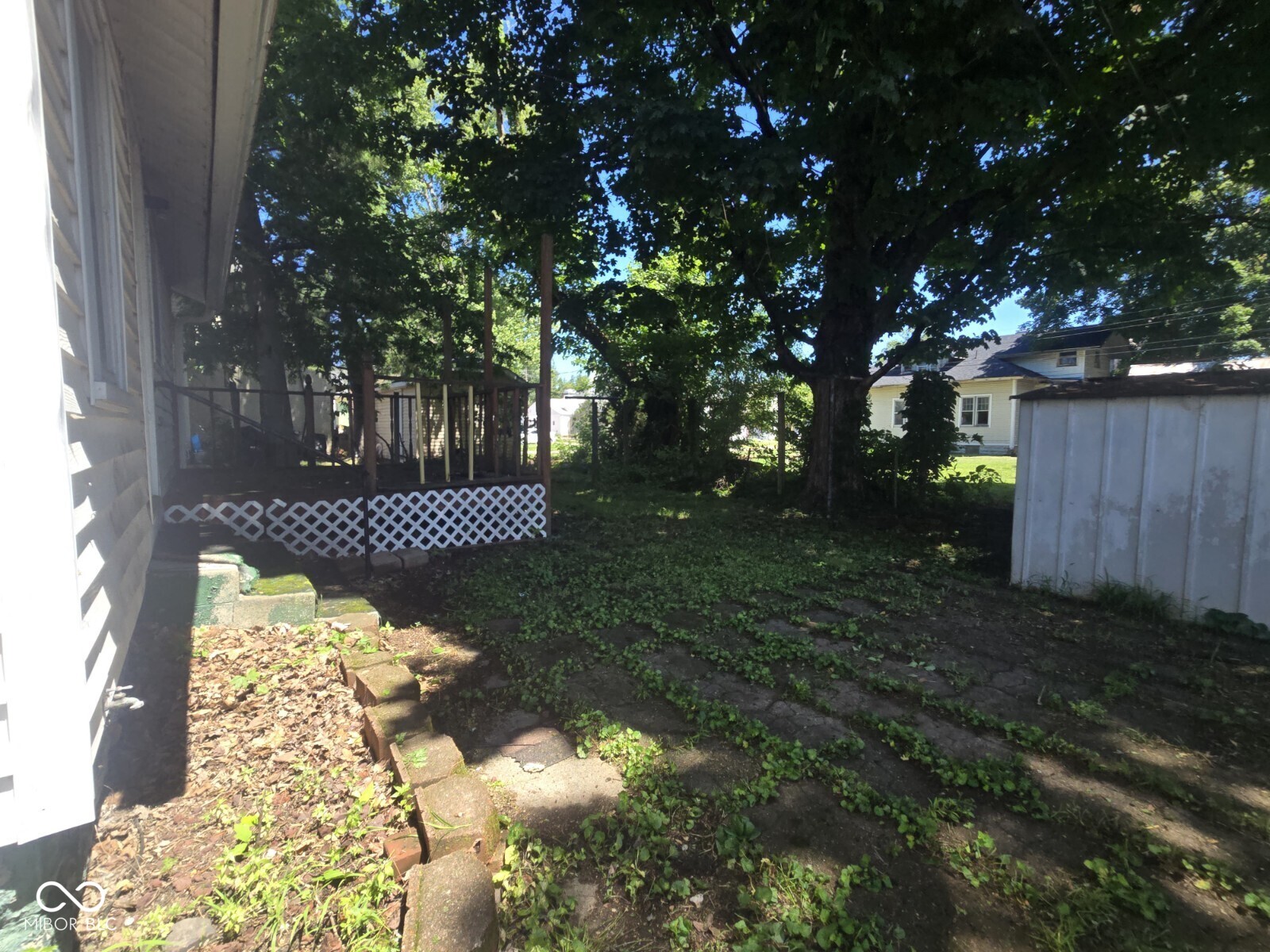 2nd image of 408 Barnett St, Vincennes, IN 47591 | MLS# 22114829