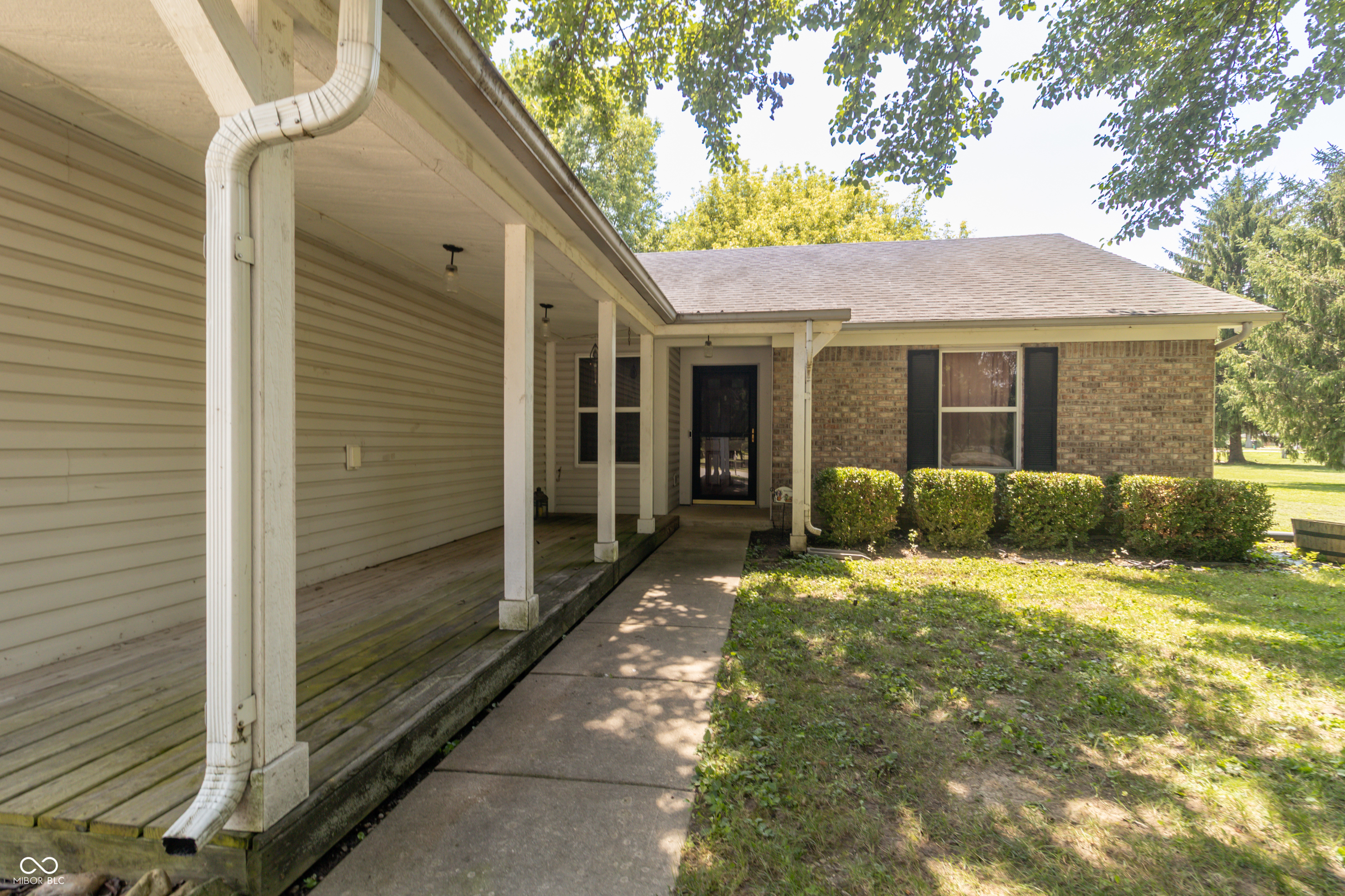 3rd image of 101 Canterbury Rd, Pendleton, IN 46064 | MLS# 22114884