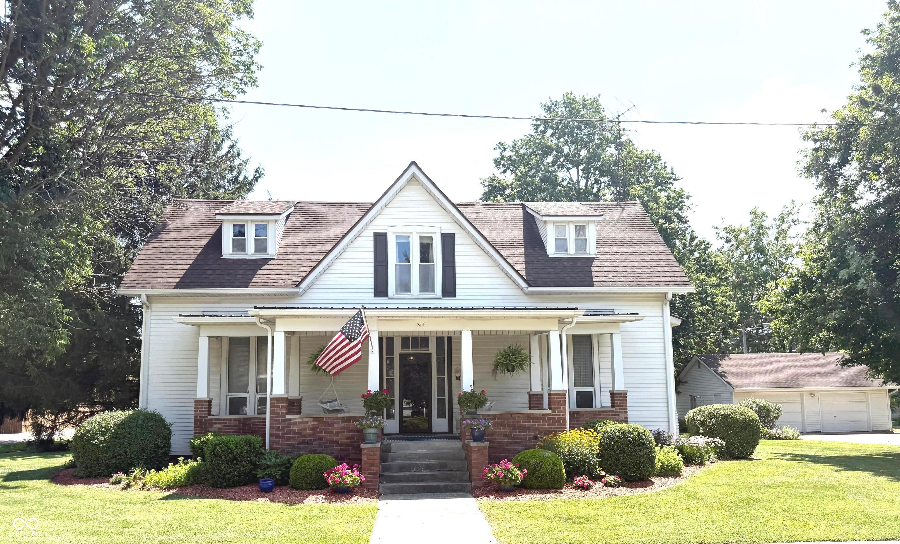 1st image of 215 N College St, Rockville, IN 47872 | MLS# 22114916