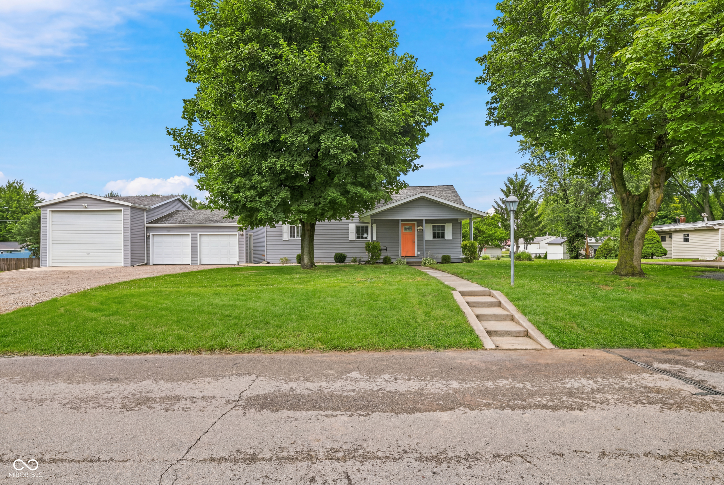 2nd image of 530 W Barber St, Hartford City, IN 47348 | MLS# 22115051