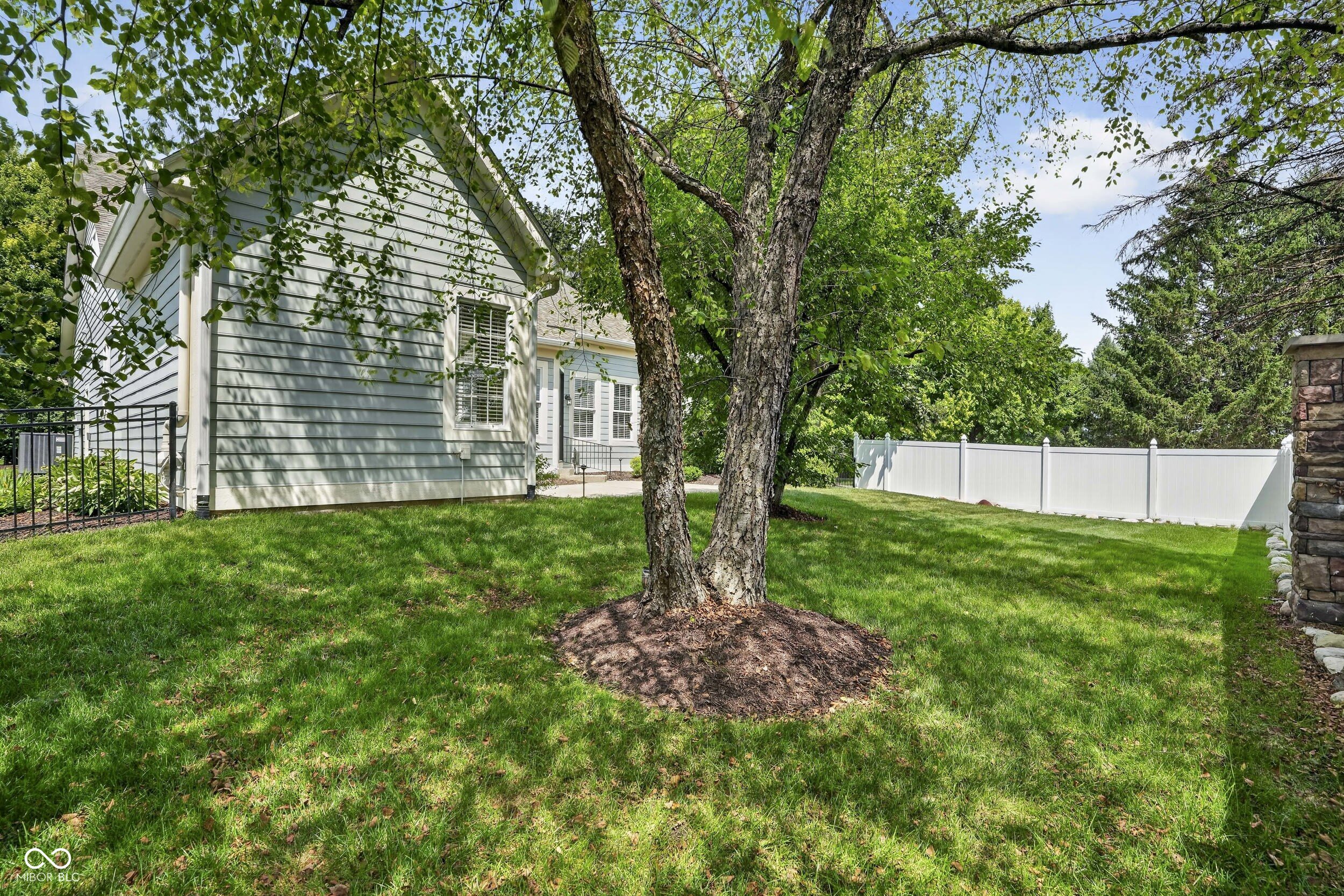 4th image of 5793 Opus Dr, Carmel, IN 46033 | MLS# 22115066