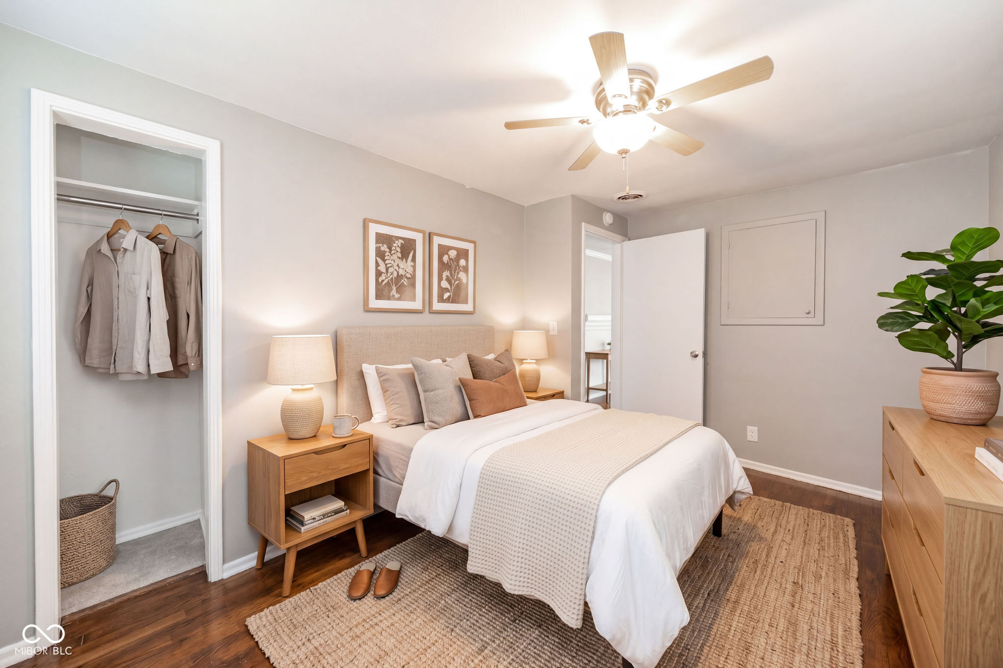 3rd image of 3729 Burton Pl, Anderson, IN 46013 | MLS# 22115109