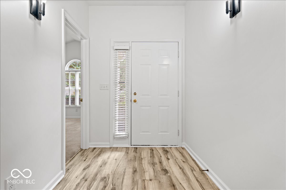 4th image of 5882 Lost Oaks Dr, Carmel, IN 46033 | MLS# 22115193