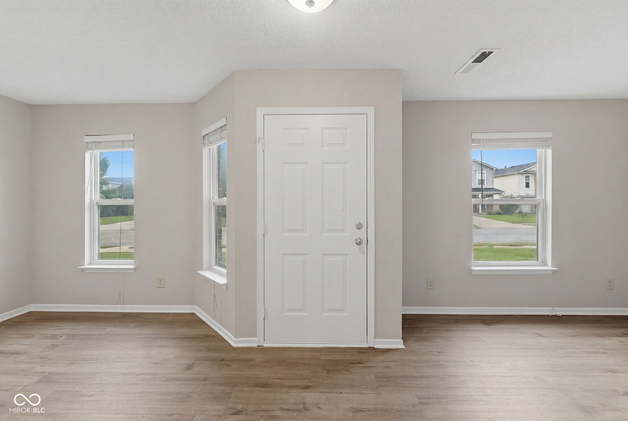4th image of 12691 Endurance Dr, Fishers, IN 46037 | MLS# 22115196
