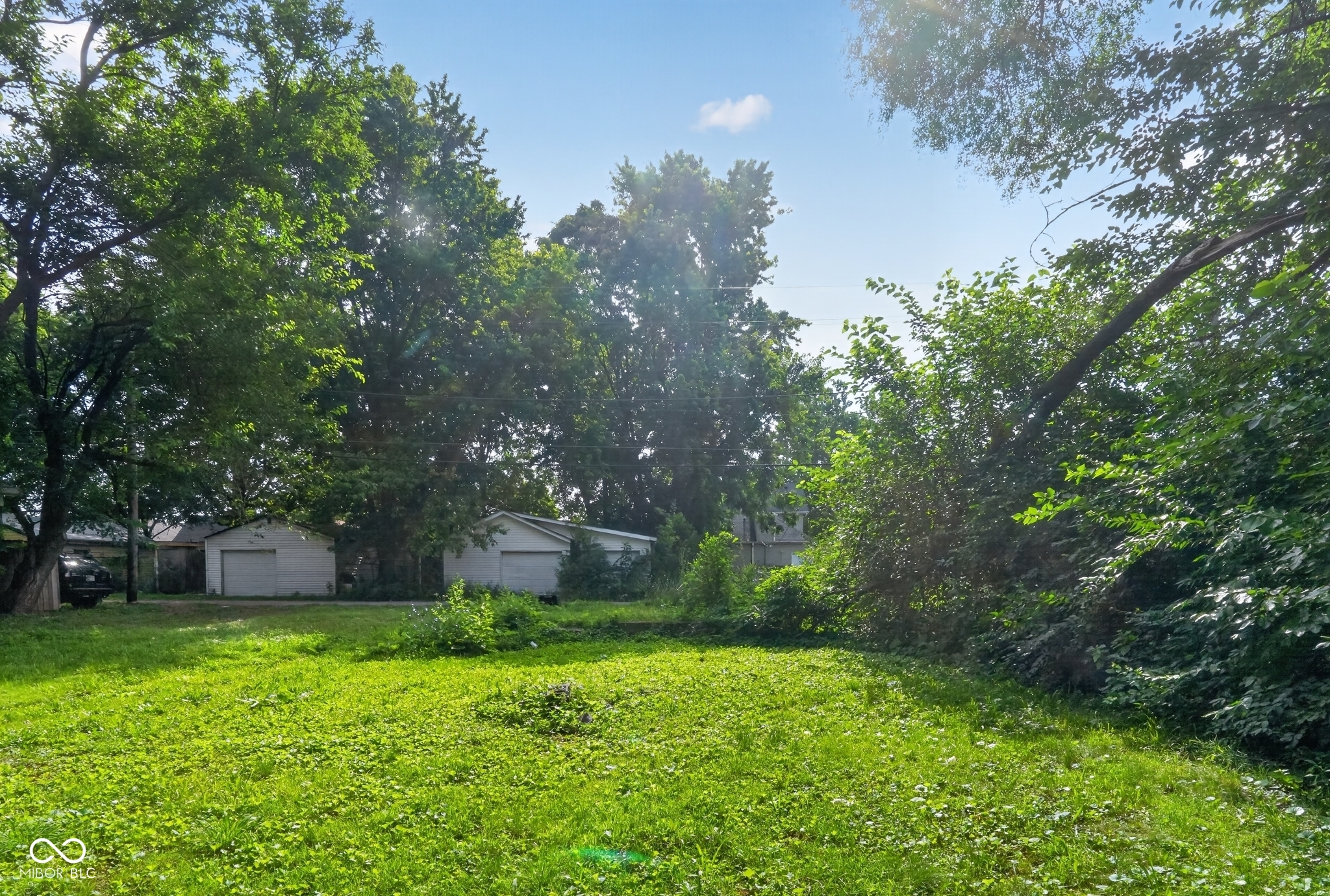 5th image of 639 Warren Ave, Indianapolis, IN 46221 | MLS# 22115255