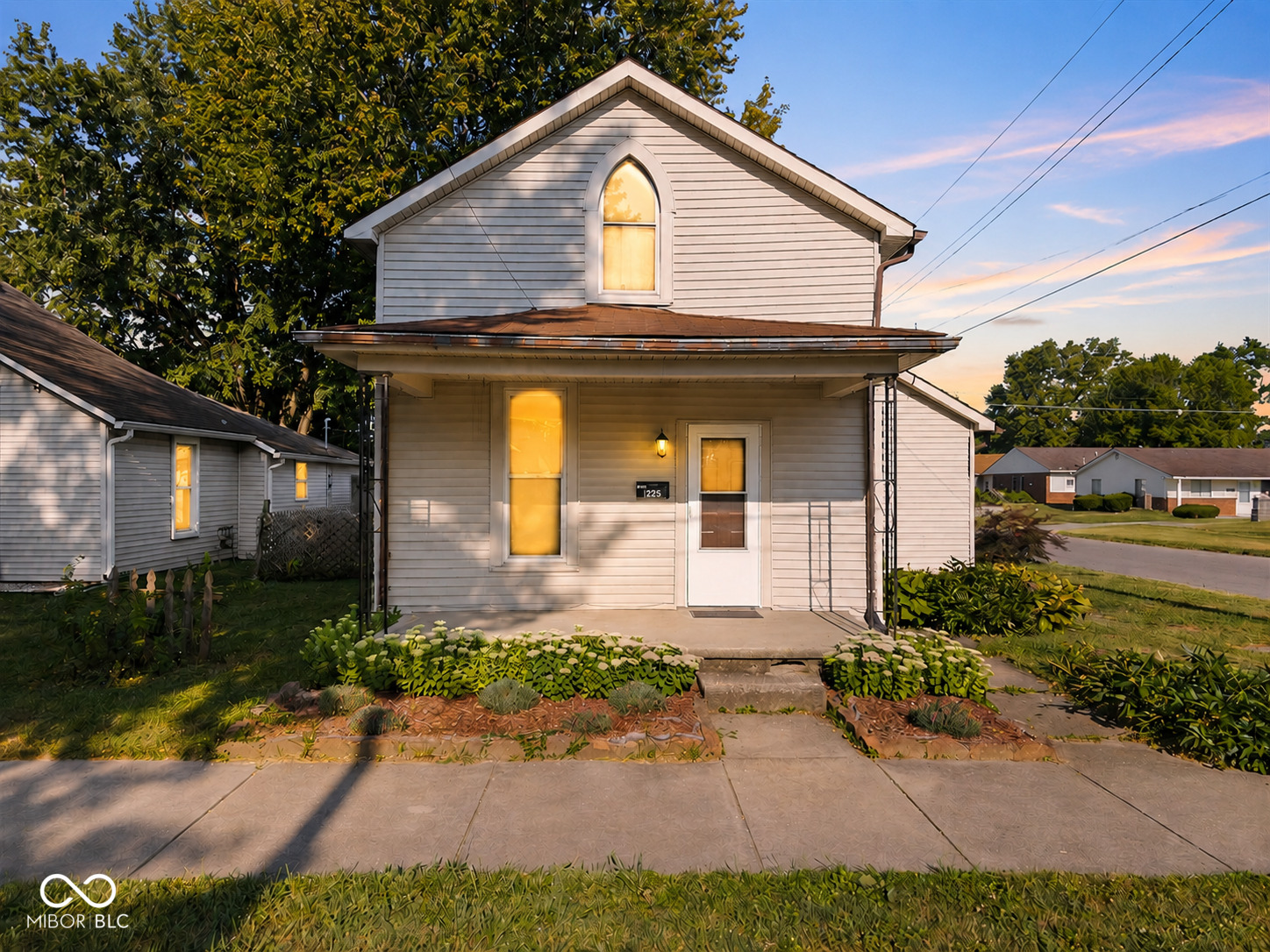 1st image of 225 N West St, Shelbyville, IN 46176 | MLS# 22115372