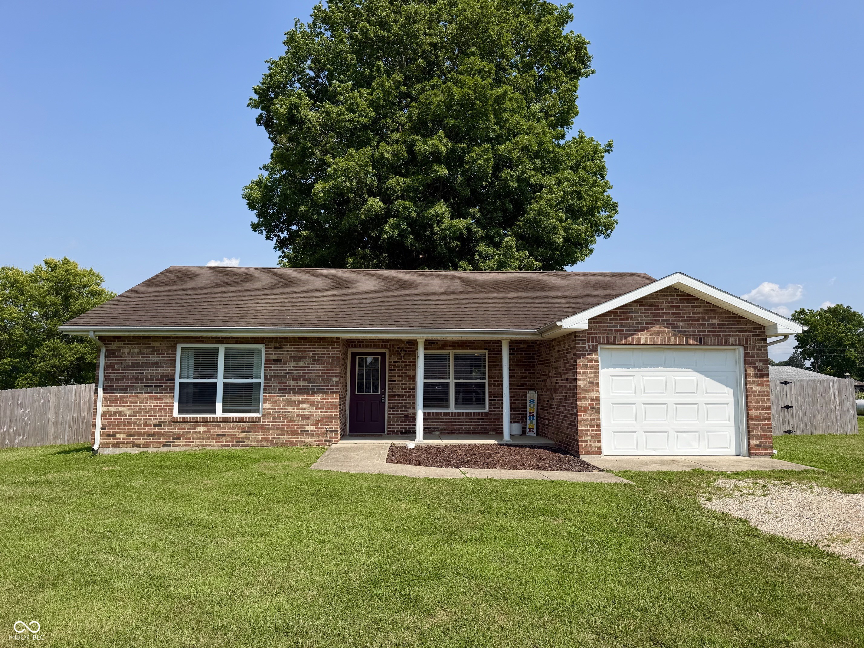 1st image of 226 E Court Dr, Cayuga, IN 47928 | MLS# 22115425