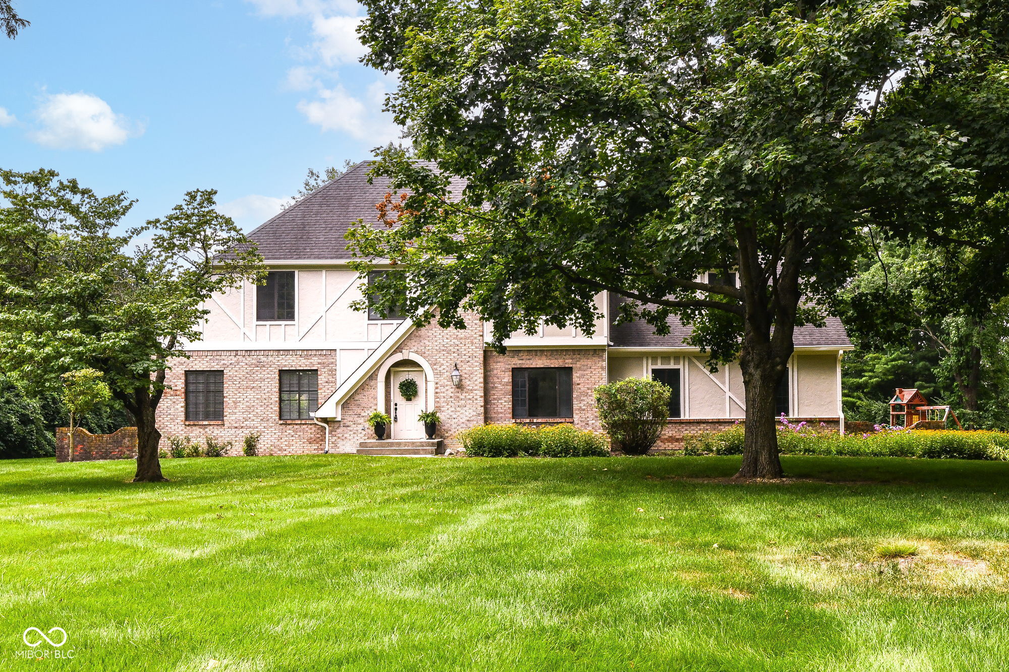 2nd image of 9910 Culpepper Dr, Carmel, IN 46032 | MLS# 22115490