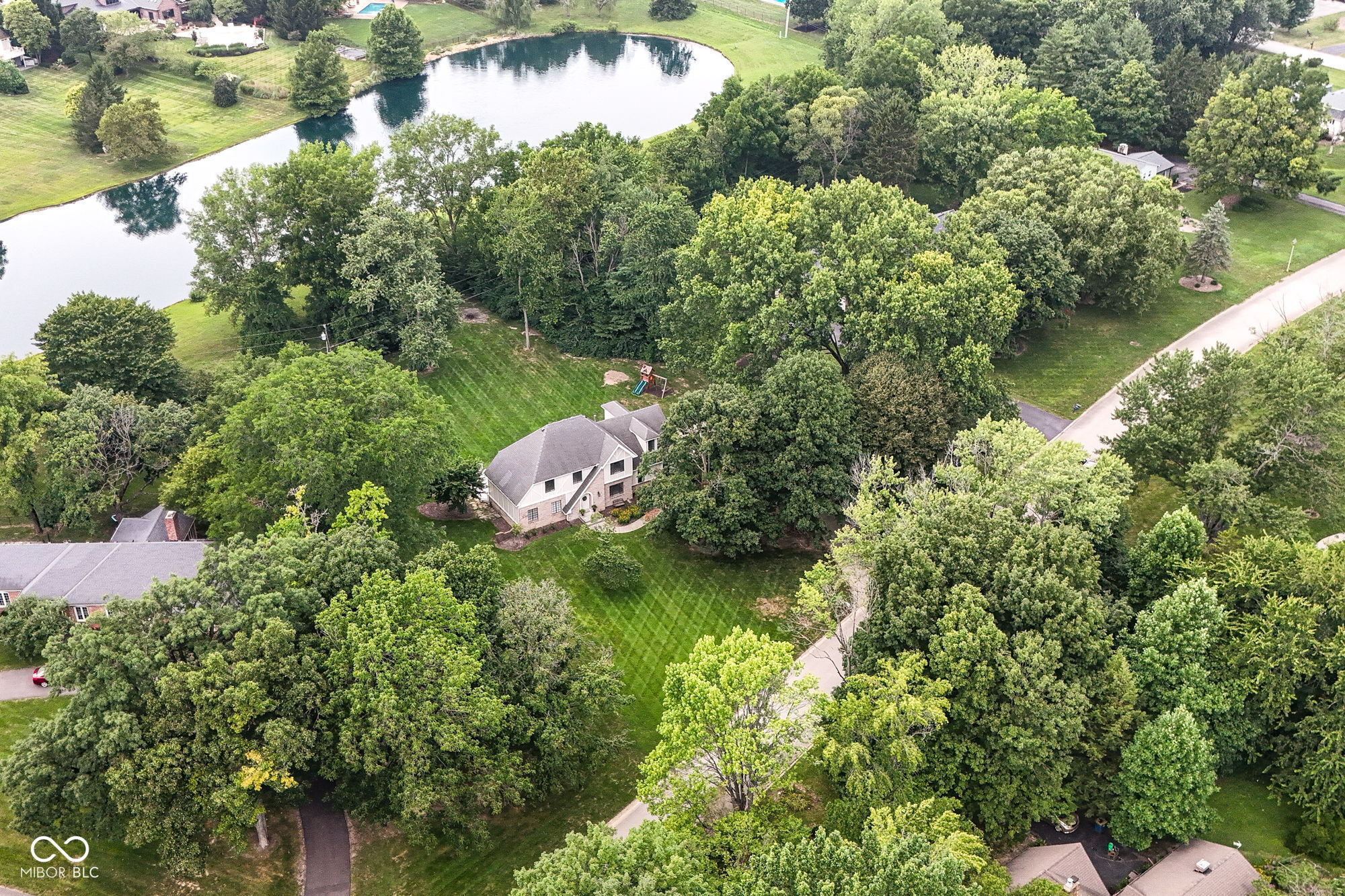 3rd image of 9910 Culpepper Dr, Carmel, IN 46032 | MLS# 22115490