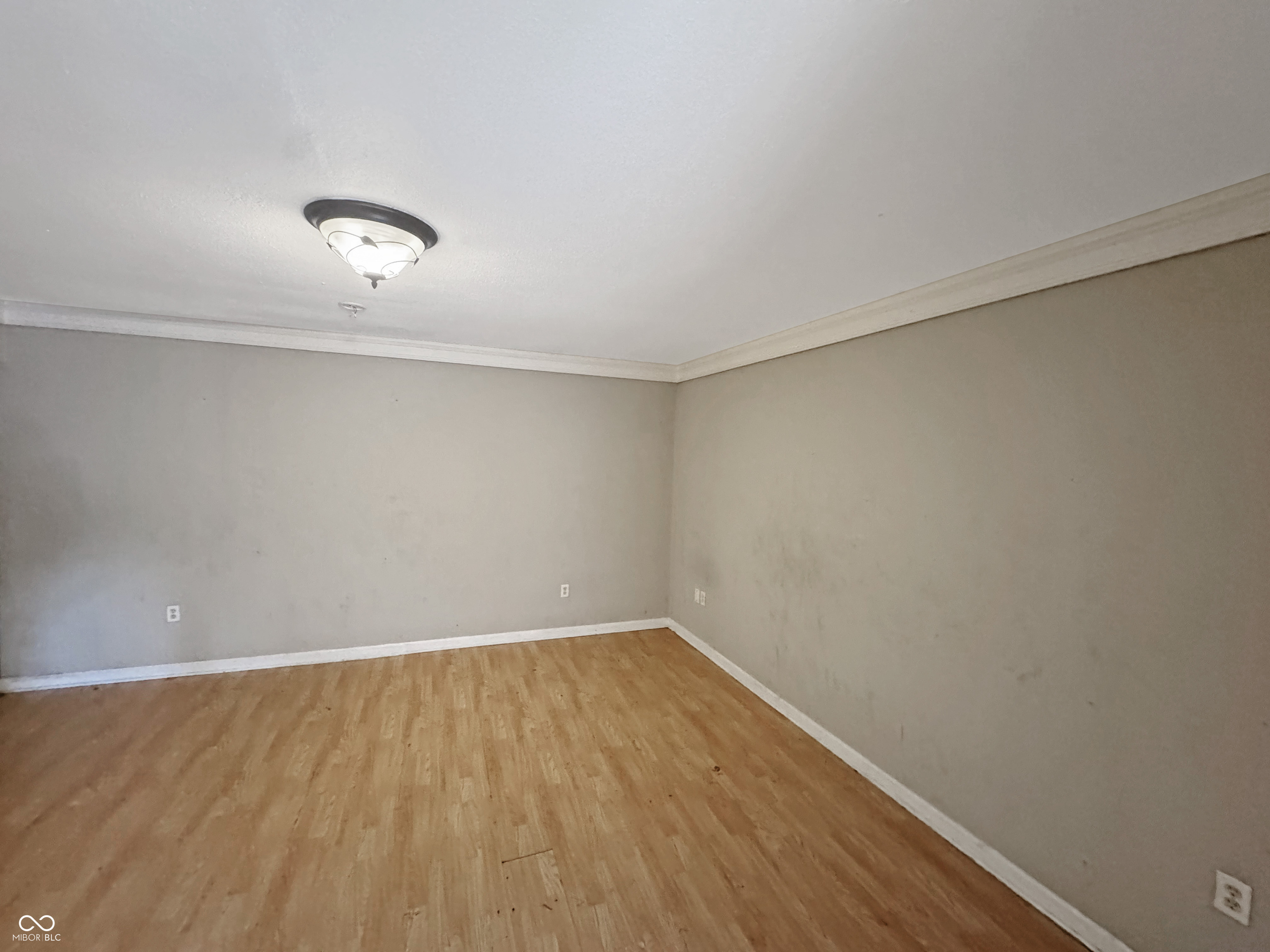 5th image of 326 W Morgan St, Martinsville, IN 46151 | MLS# 22115529
