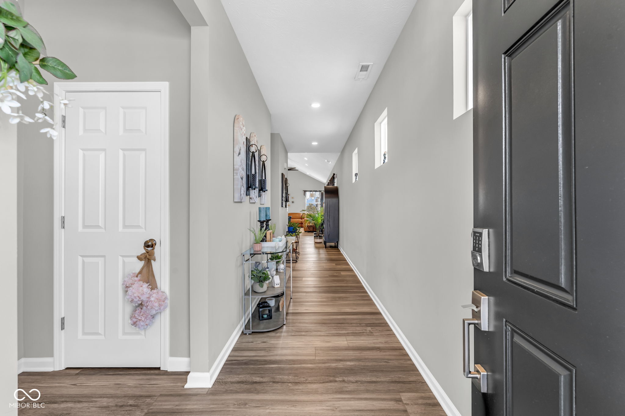 5th image of 2339 William Garrett Wy, Shelbyville, IN 46176 | MLS# 22115583