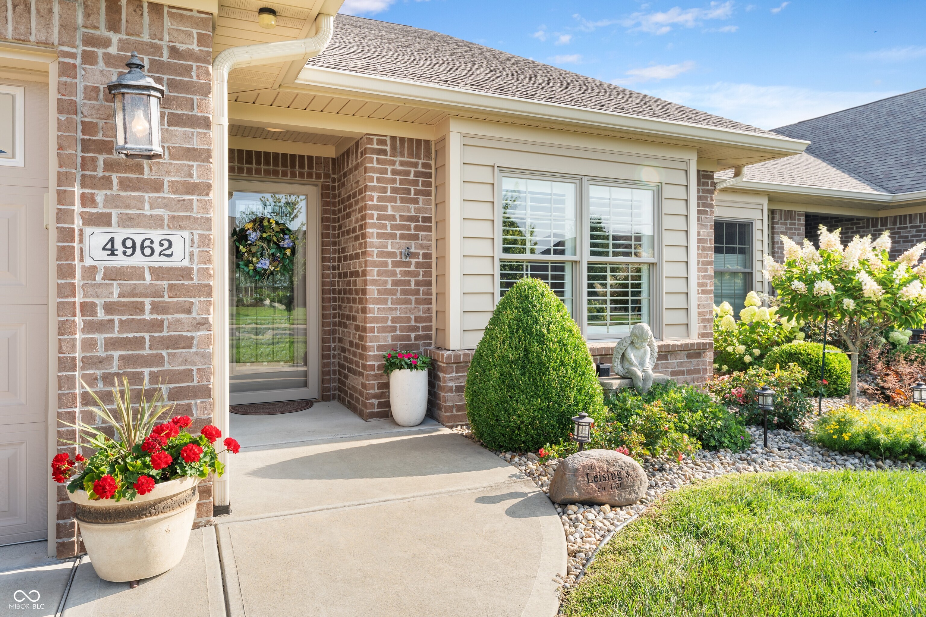 3rd image of 4962 Delray Dr, Columbus, IN 47203 | MLS# 22115685