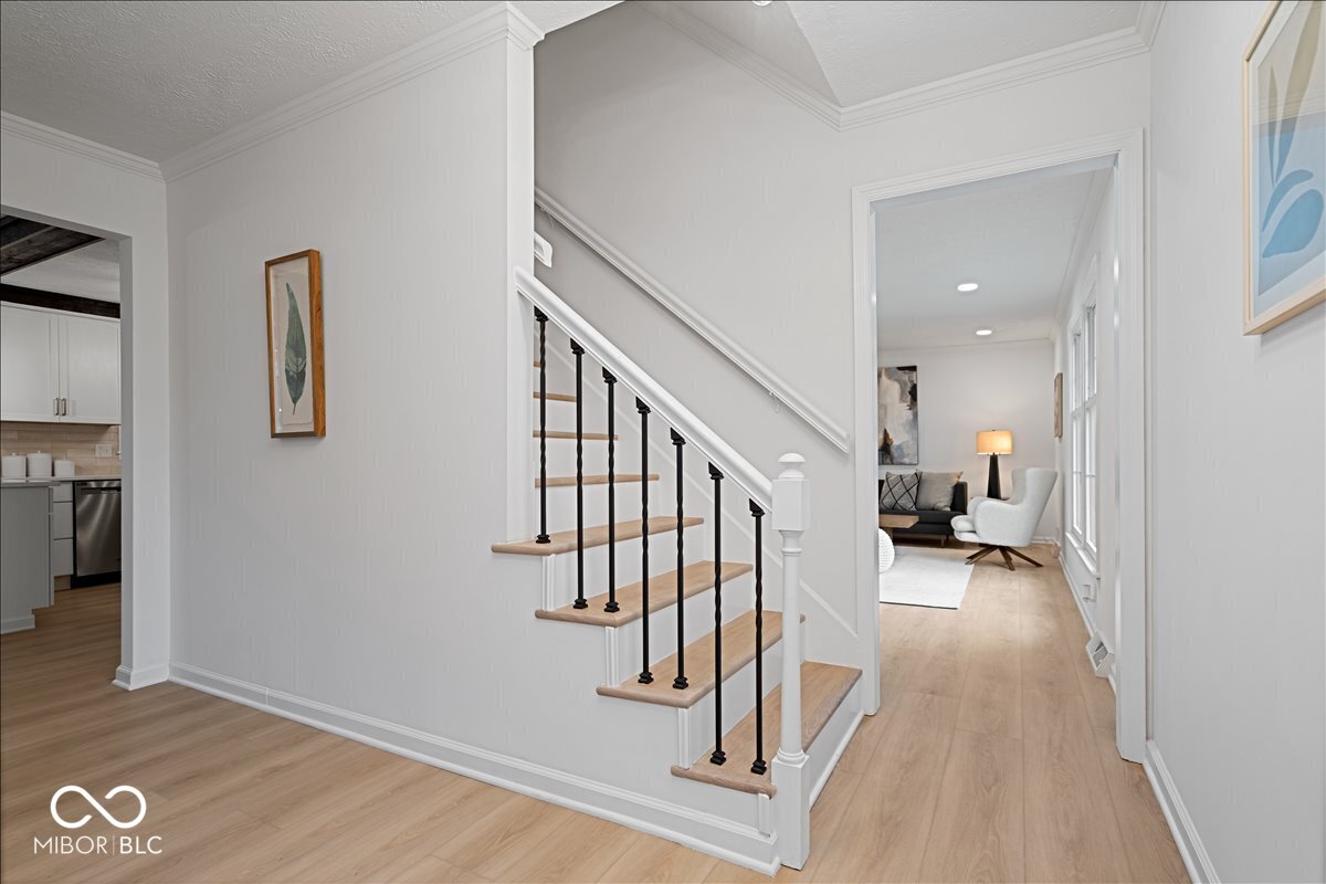 4th image of 10806 E Lakeshore Dr, Carmel, IN 46033 | MLS# 22115759