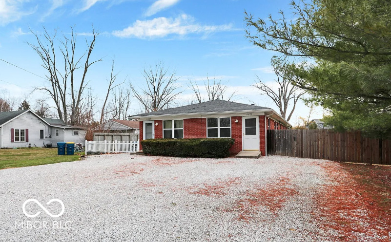 2nd image of 10625 Mcpherson St, Carmel, IN 46280 | MLS# 22115816