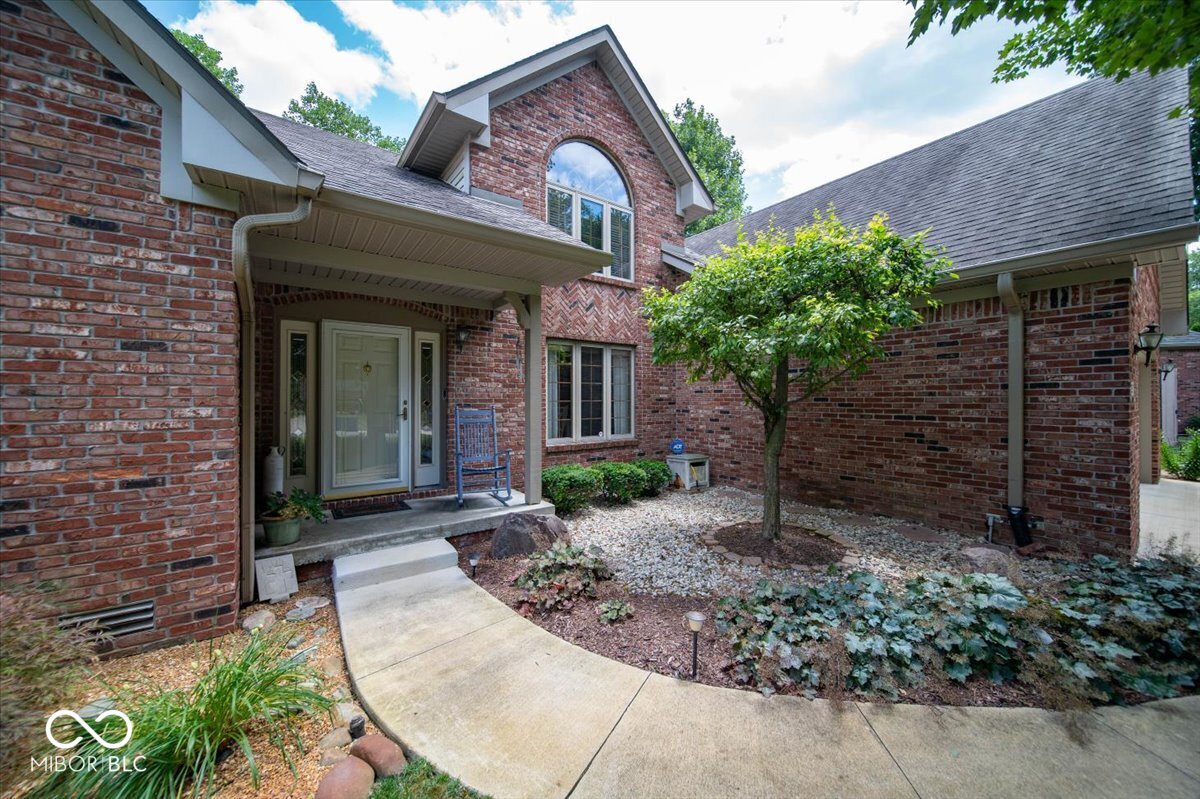 1st image of 3897 S Woodfield Dr S, New Palestine, IN 46163 | MLS# 22115832