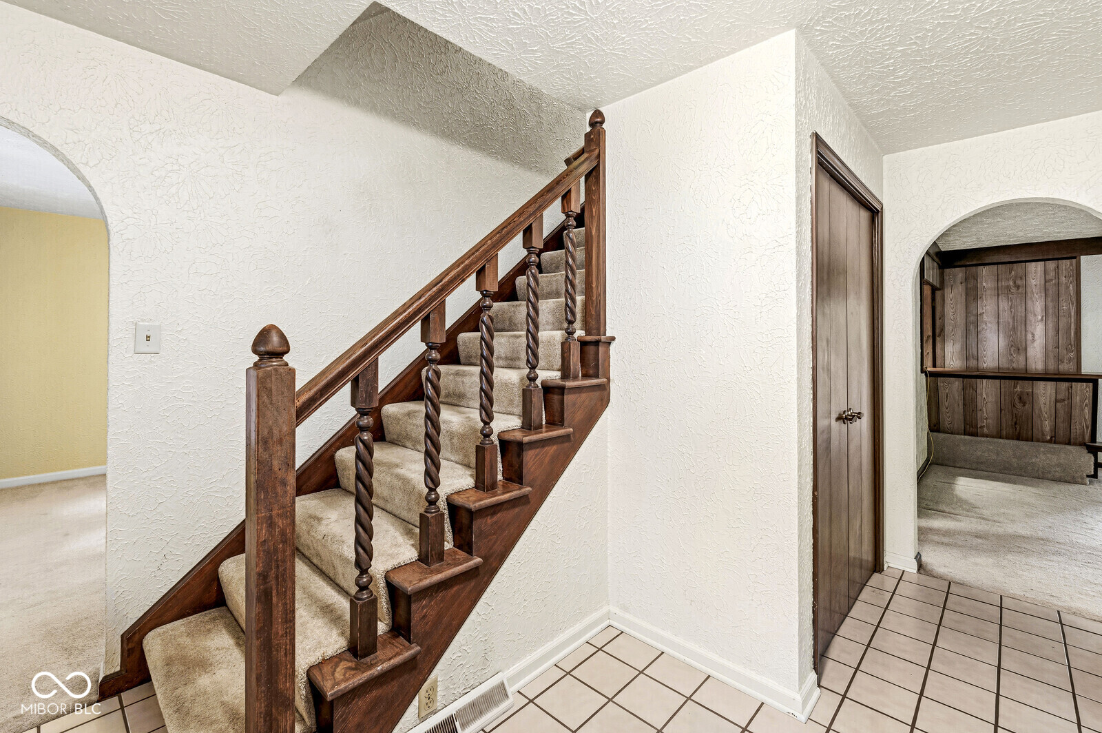 3rd image of 296 Ironwood Ct, Carmel, IN 46033 | MLS# 22115855