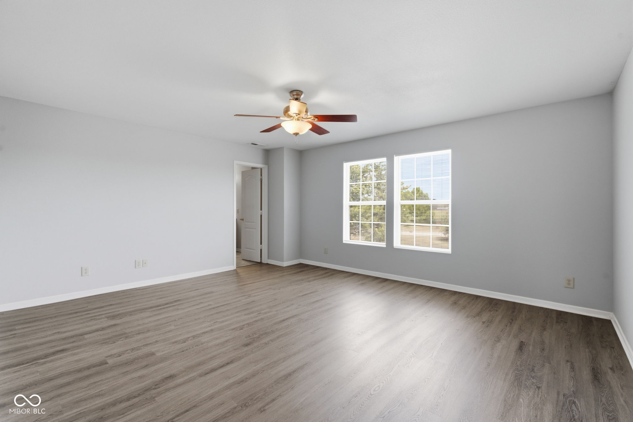 3rd image of 1655 Carriage Cir, Shelbyville, IN 46176 | MLS# 22115856