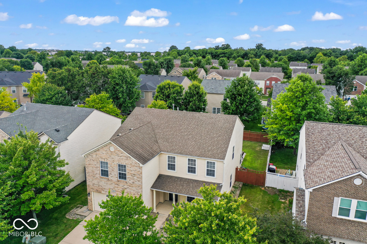 3rd image of 15287 Reflection Ct, Noblesville, IN 46060 | MLS# 22115899