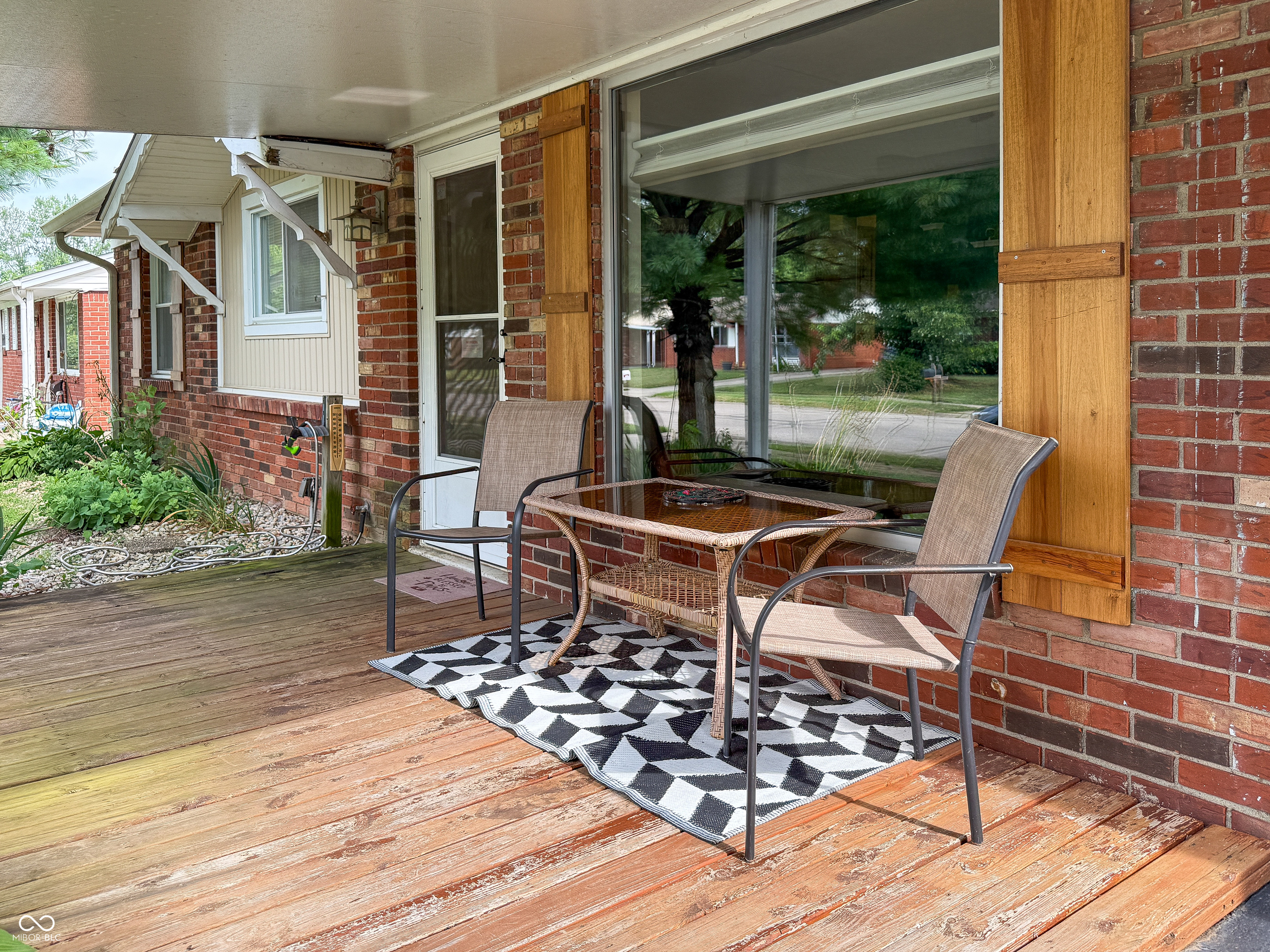 image of 2655 12th St, Columbus, IN 47201 | MLS# 22115932