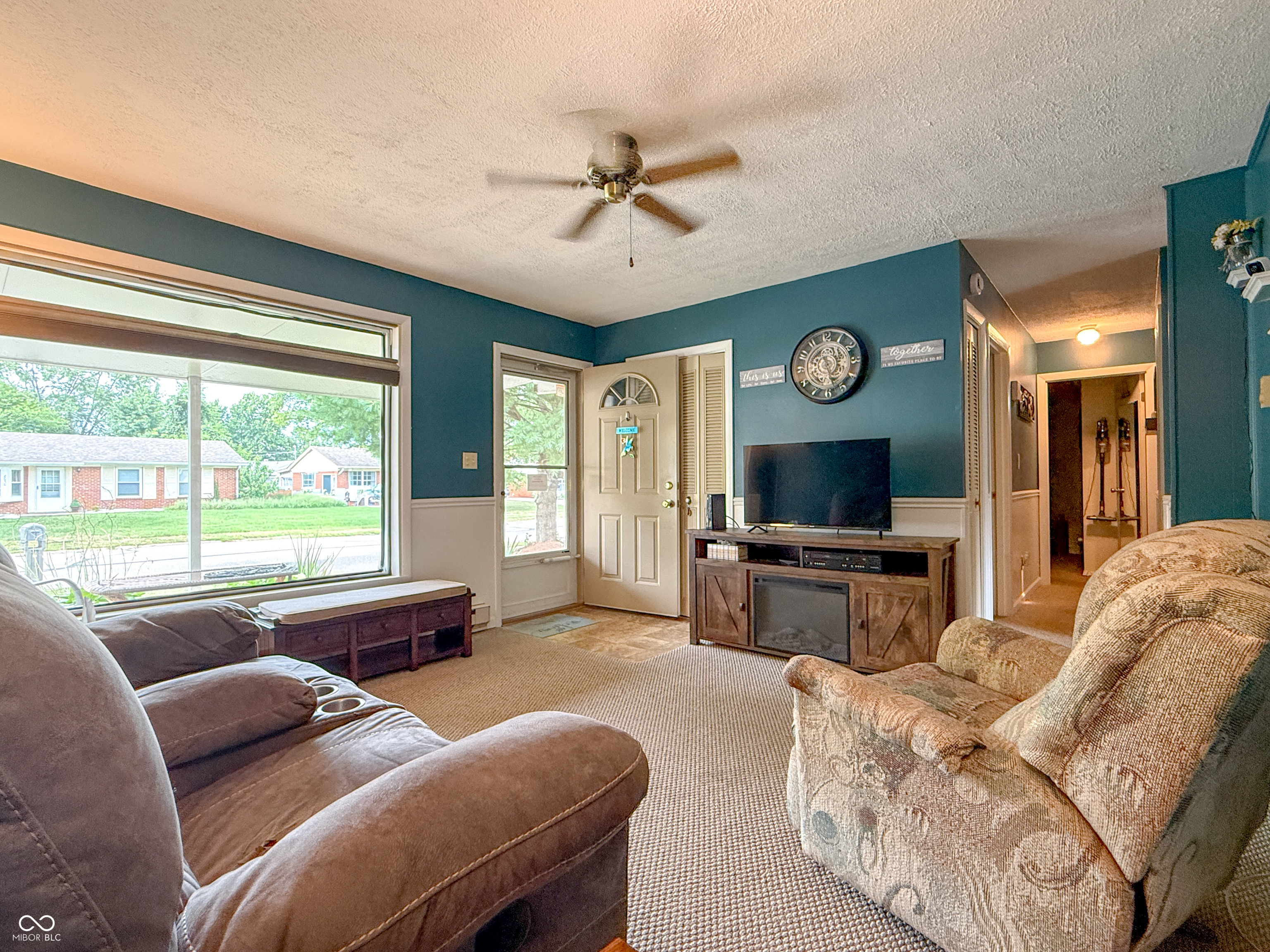 image of 2655 12th St, Columbus, IN 47201 | MLS# 22115932