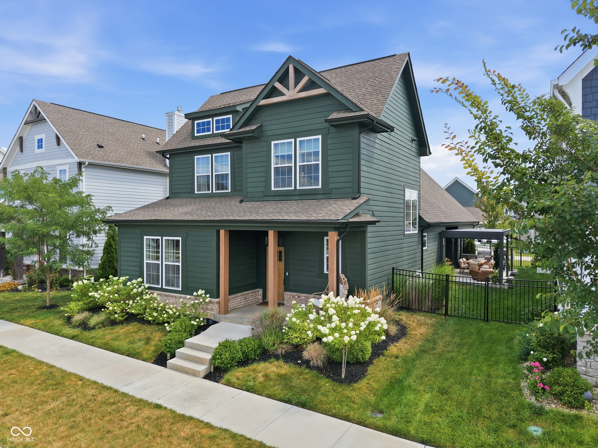 2nd image of 15471 Heatherbank Dr, Westfield, IN 46074 | MLS# 22115946