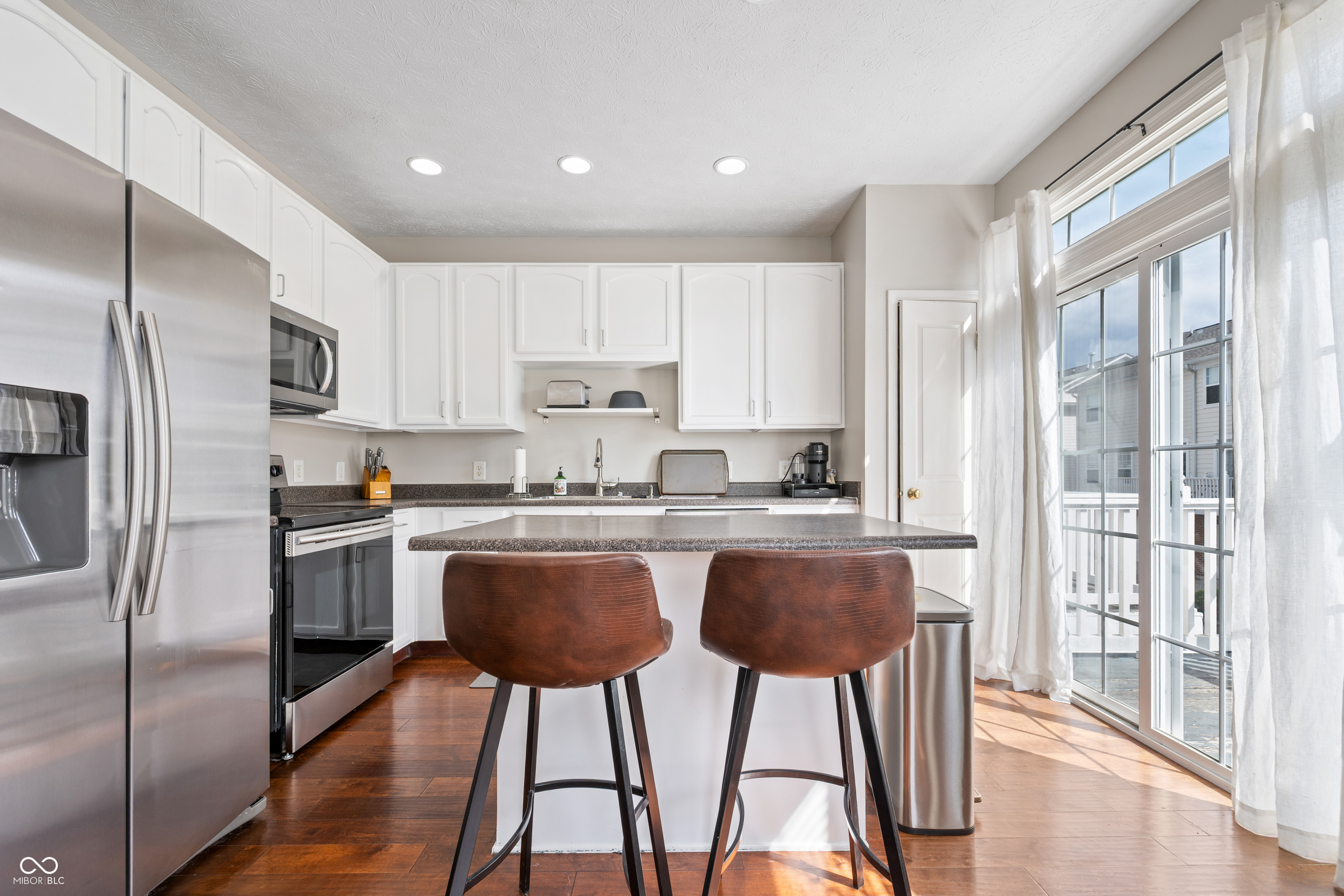 2nd image of 1194 Cavendish Dr, Carmel, IN 46032 | MLS# 22115985