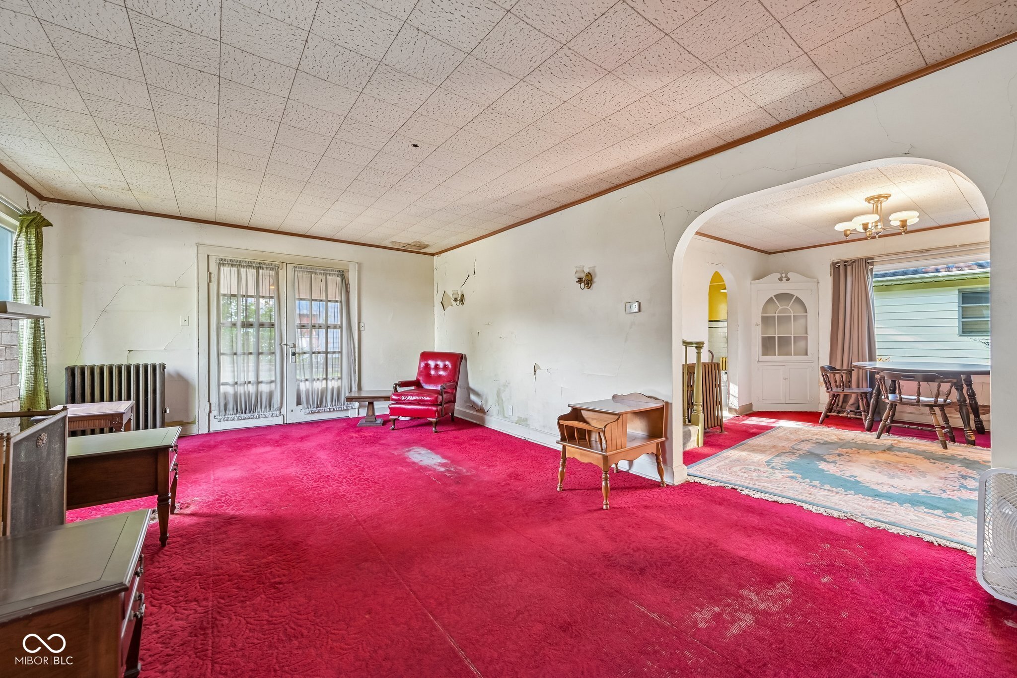 2nd image of 327 E 37th St, Anderson, IN 46013 | MLS# 22116023