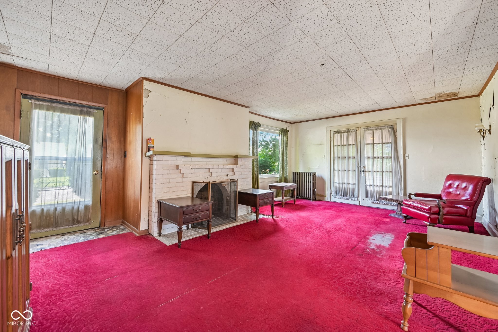 3rd image of 327 E 37Th St, Anderson, IN 46013 | MLS# 22116023