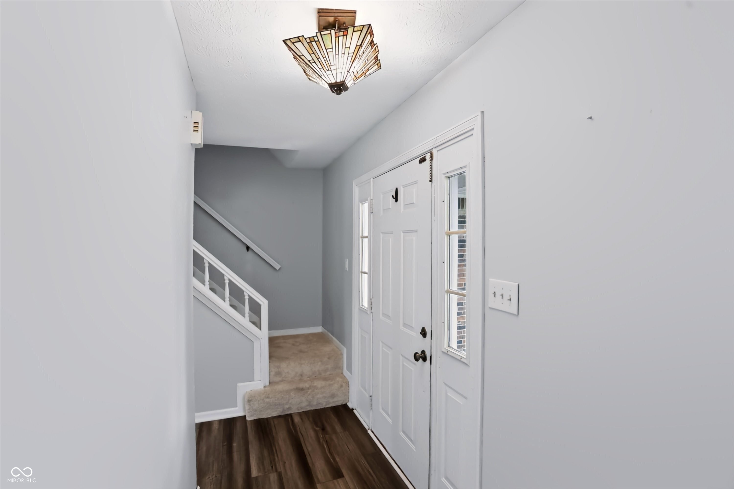 4th image of 60 Waterford Ct, Zionsville, IN 46077 | MLS# 22116092