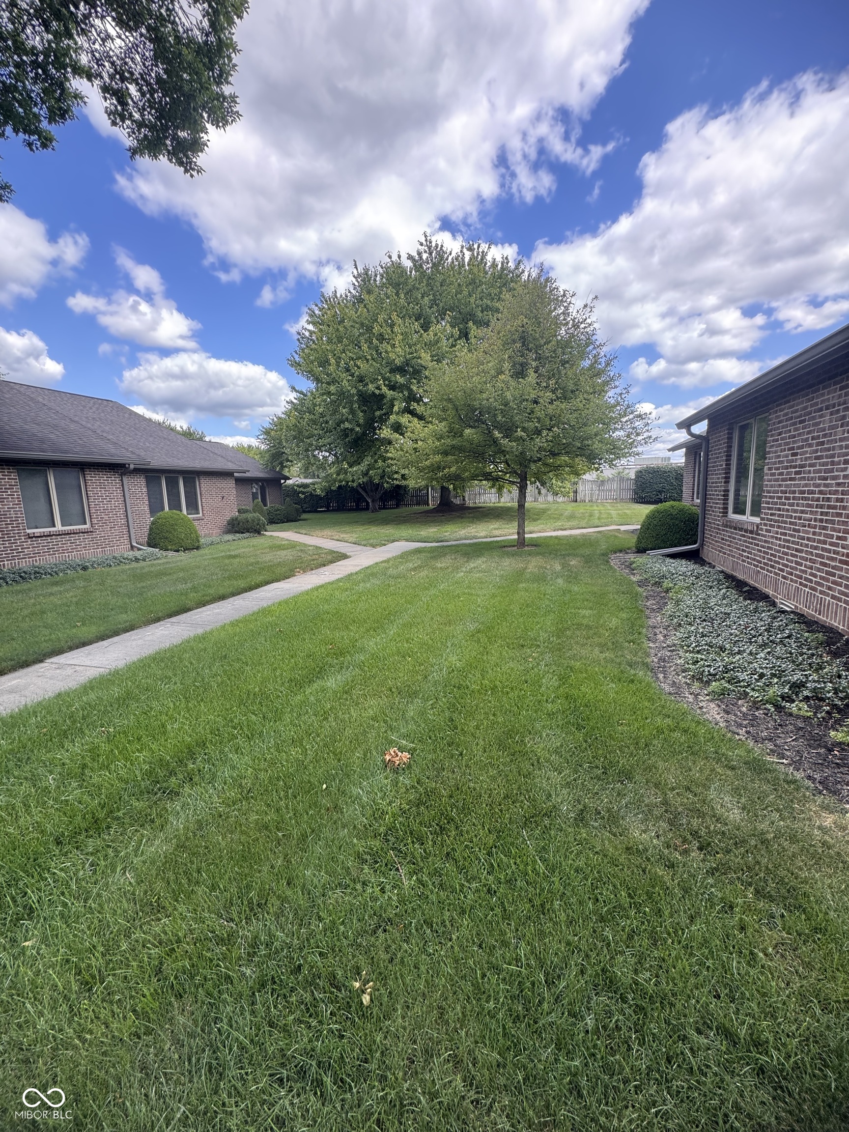 4th image of 1802 27th St, Columbus, IN 47201 | MLS# 22116098