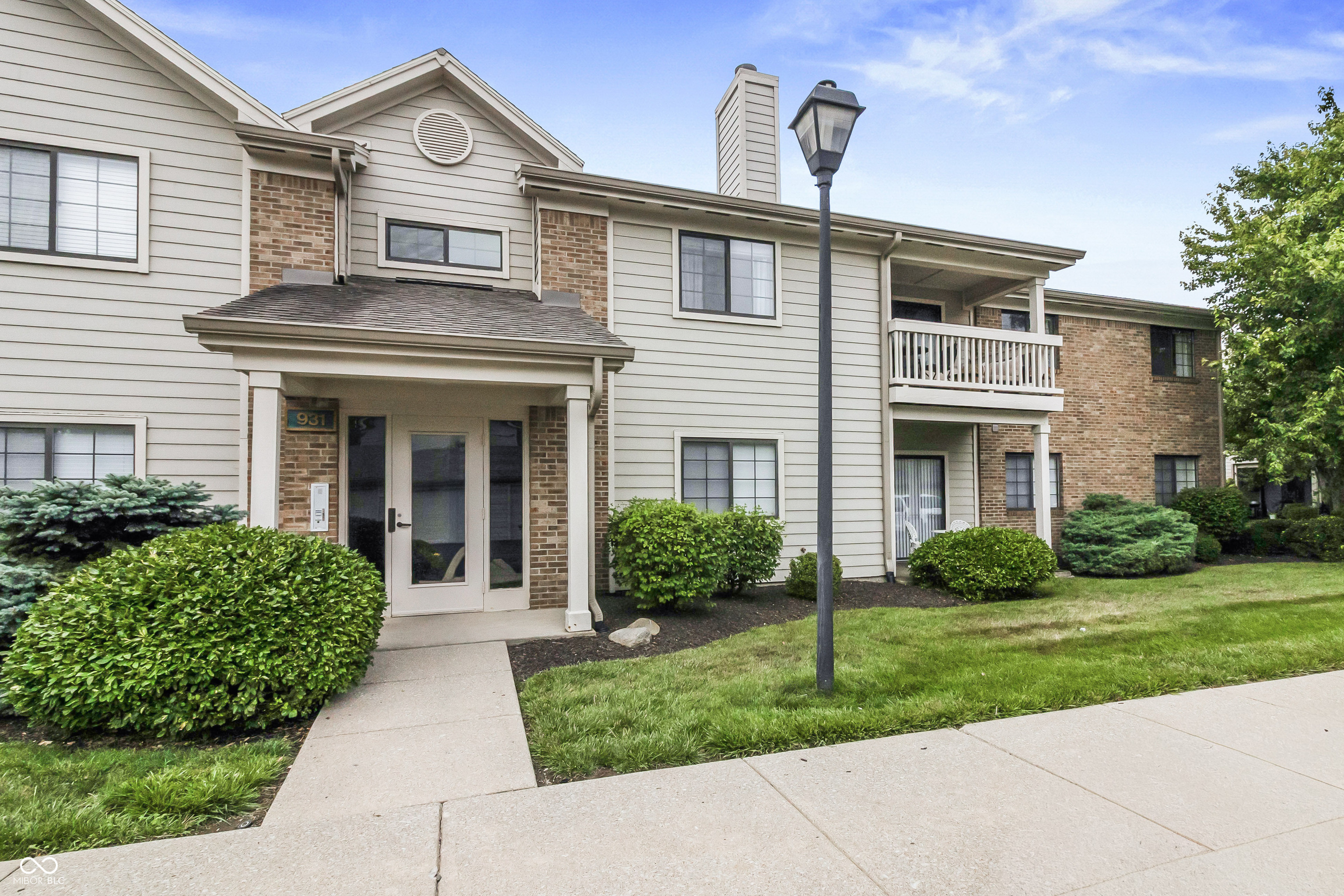 3rd image of 931 Wickham Ct #207, Carmel, IN 46032 | MLS# 22116100