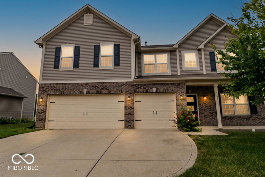 4th image of 1497 Windborne Ln, Greenwood, IN 46143 | MLS# 22116104