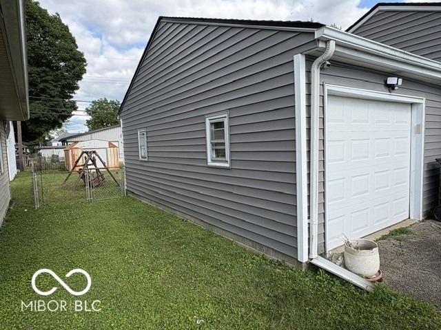 2nd image of 1609 N Canal St, Alexandria, IN 46001 | MLS# 22116119