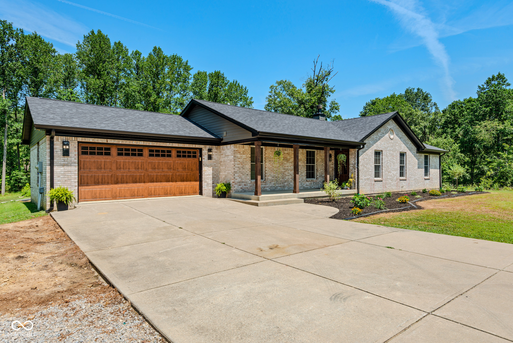 3rd image of 8486 W Georgetown, Columbus, IN 47201 | MLS# 22116186