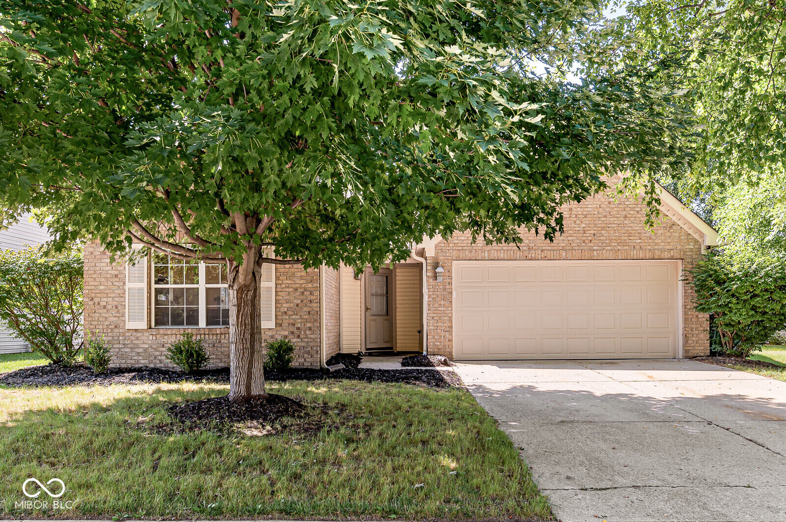 3rd image of 7155 Woodgate Dr, Fishers, IN 46038 | MLS# 22116294